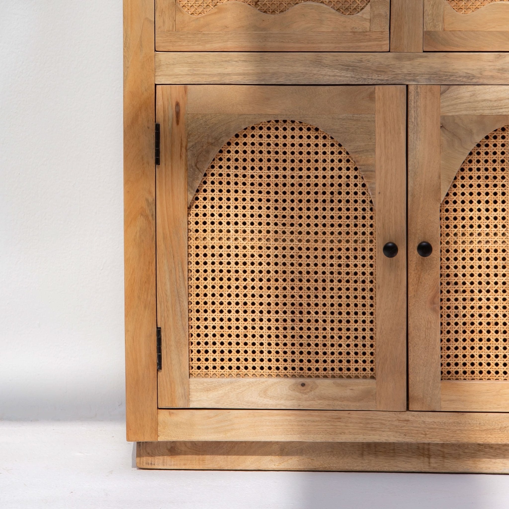 CANOVIA CANE KITCHEN CABINET - Art and craft furniture