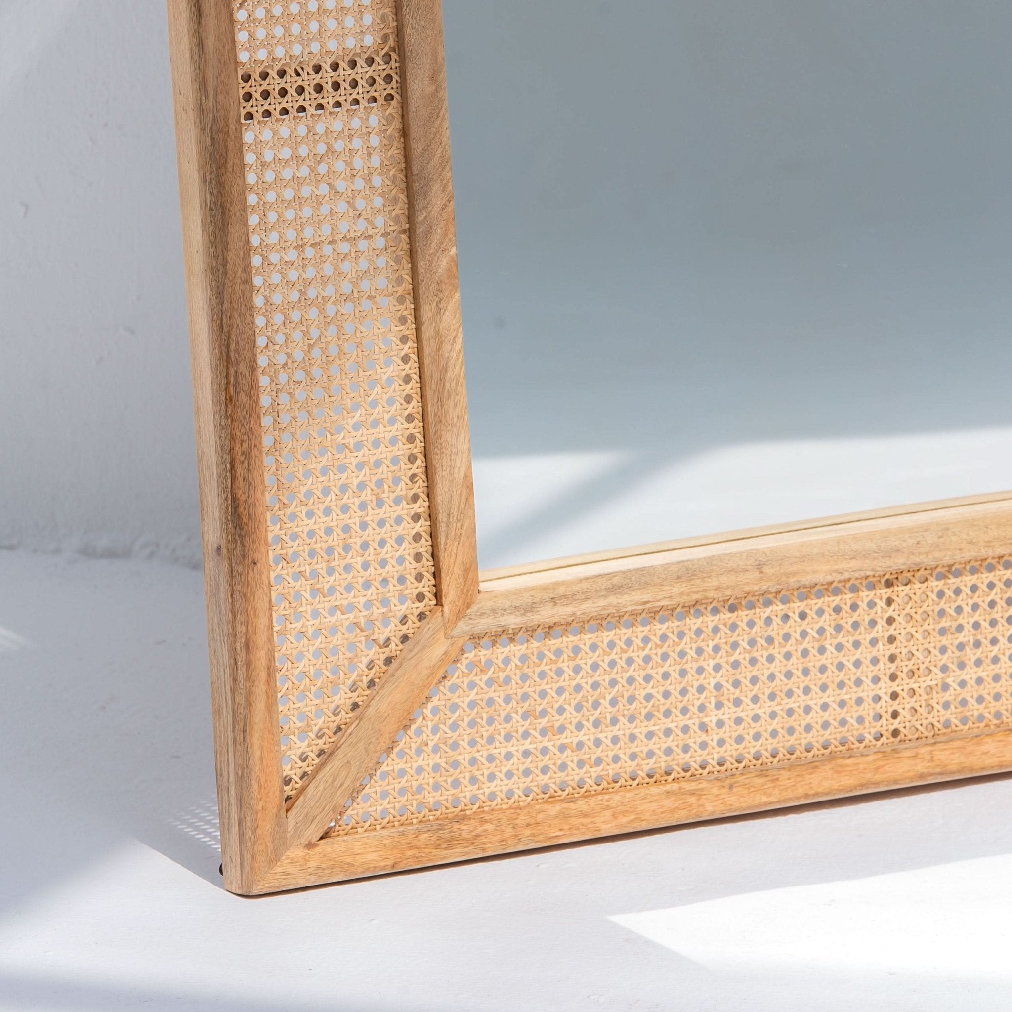CANOVIA CANE MIRROR FRAME - Art and craft furniture
