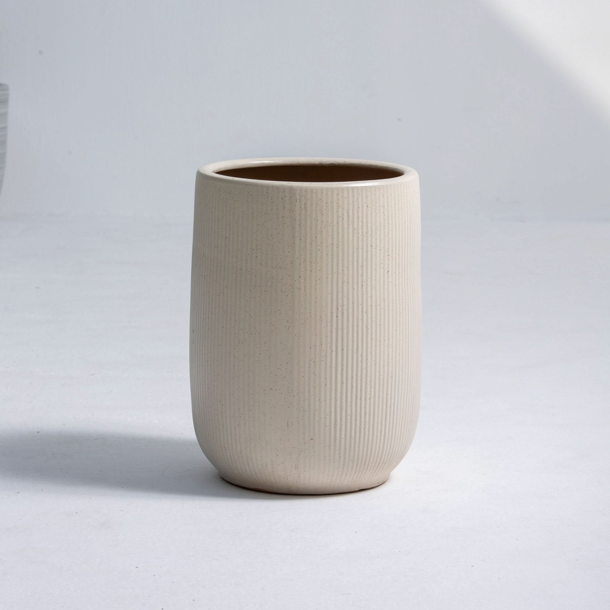 CERAMIC LINING PLANT POT - Art and craft furniture