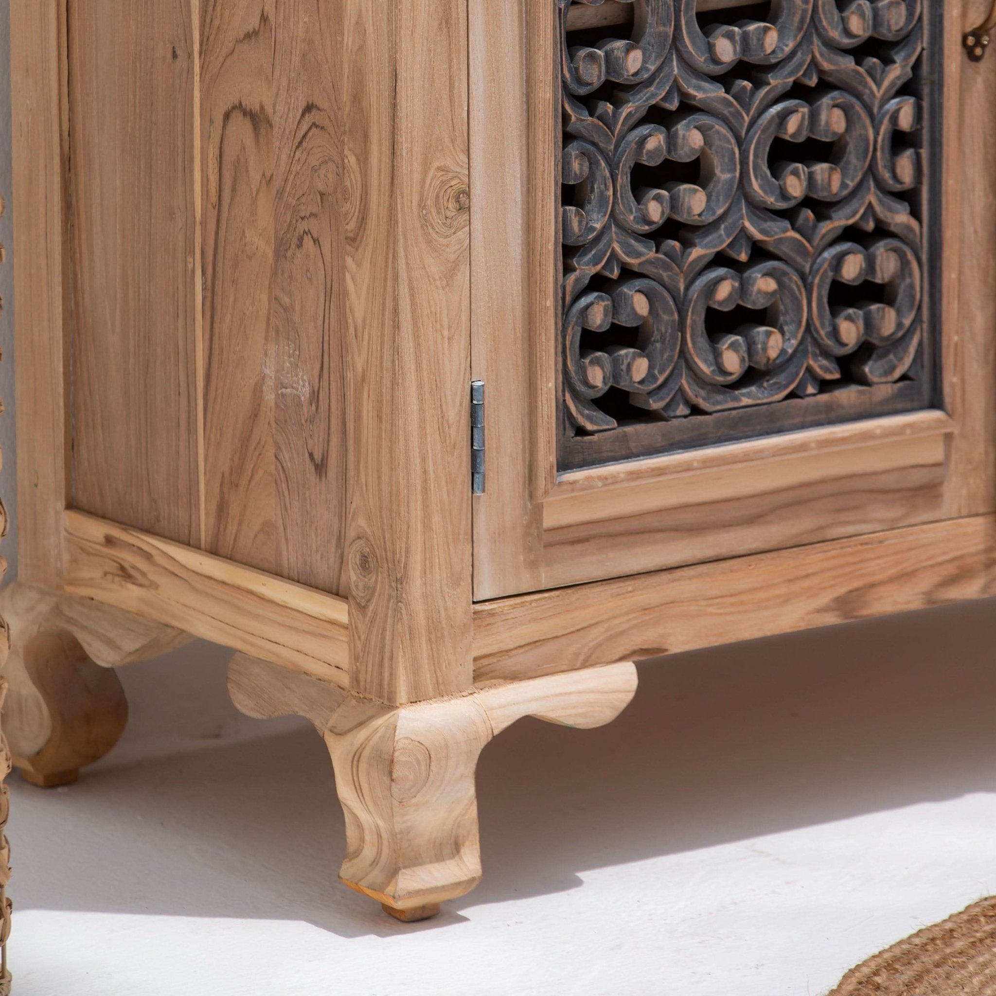 CHARLORE WOODEN TWO DOOR SIDEBOARD - Art and craft furniture