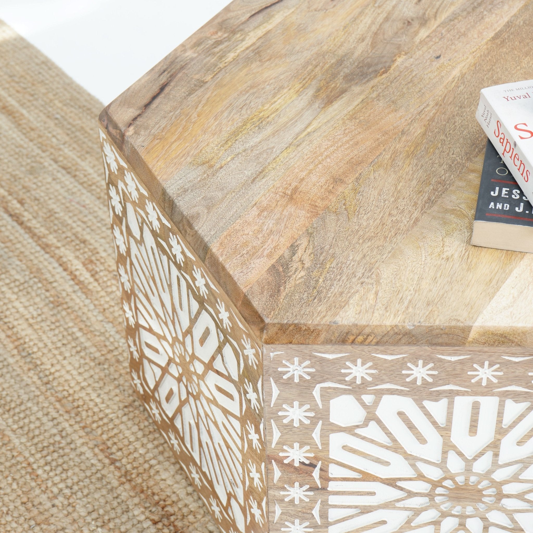 CNC HARMONY COFFEE TABLE - Art and craft furniture