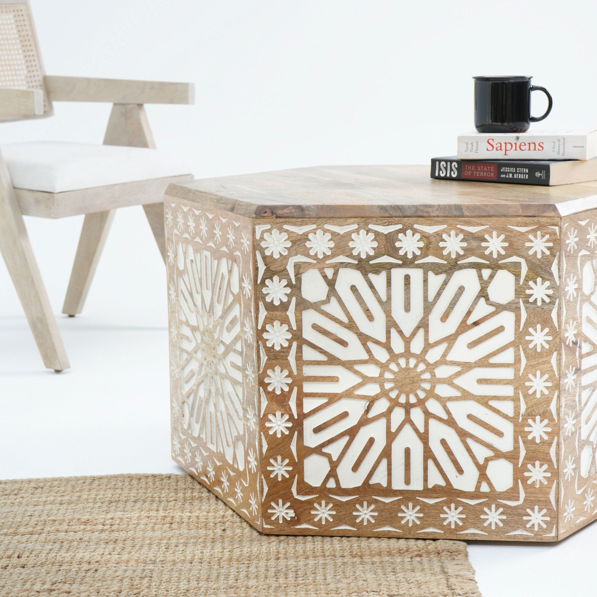 CNC HARMONY COFFEE TABLE - Art and craft furniture