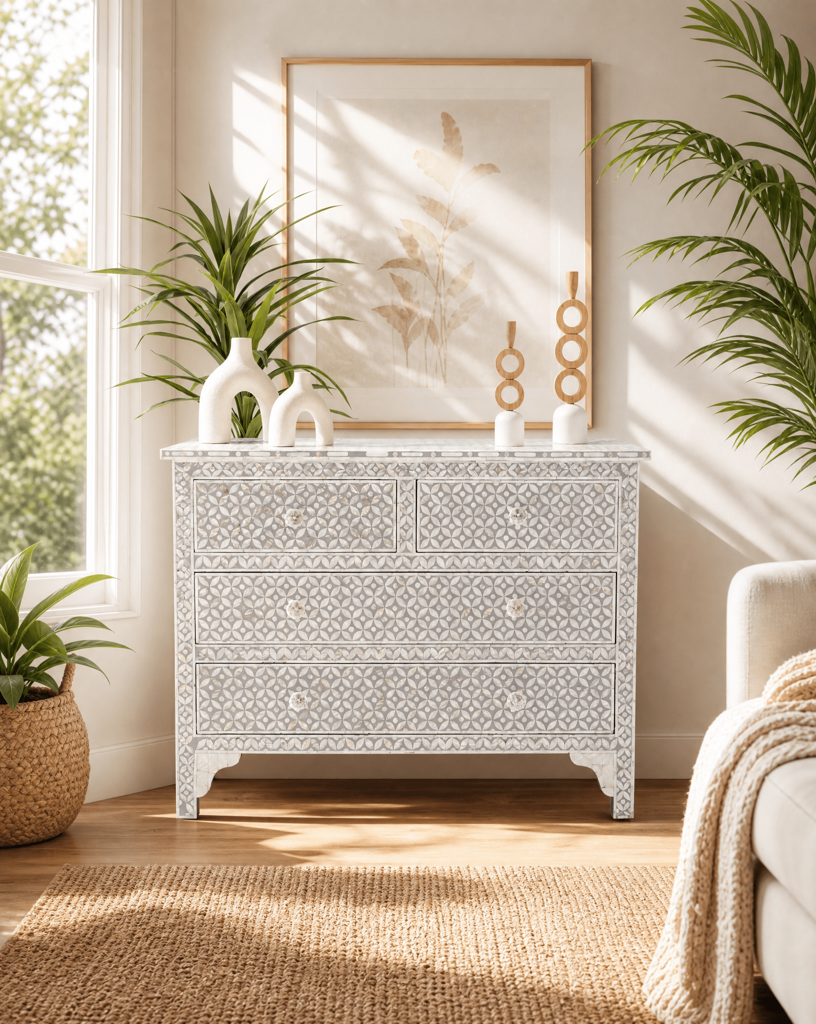 CRYSTAL MOTHER OF PEARL FOUR DRAWER DRAWCHEST - Art and craft furniture