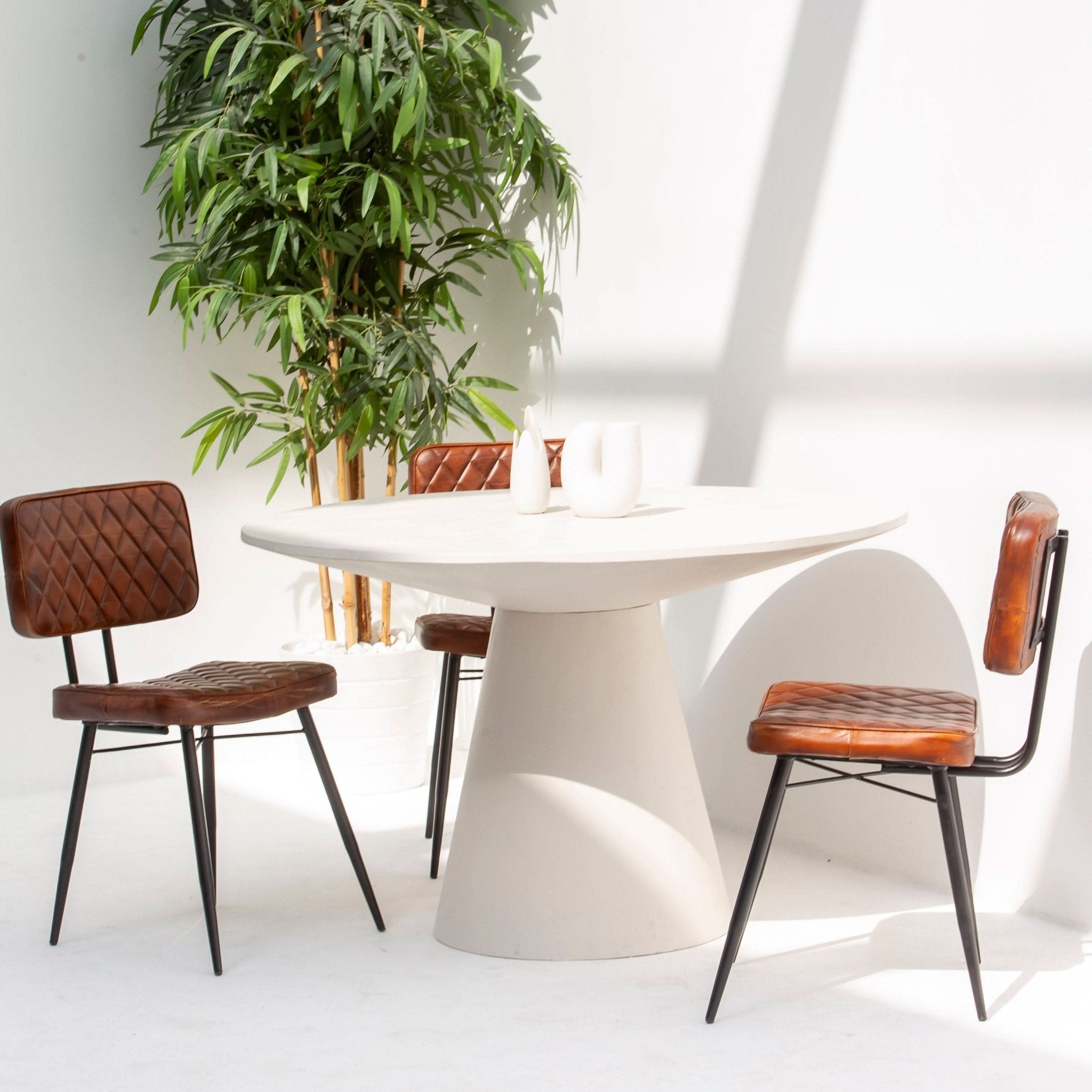 DANISH DINNING WHITE TABLE - Art and craft furniture