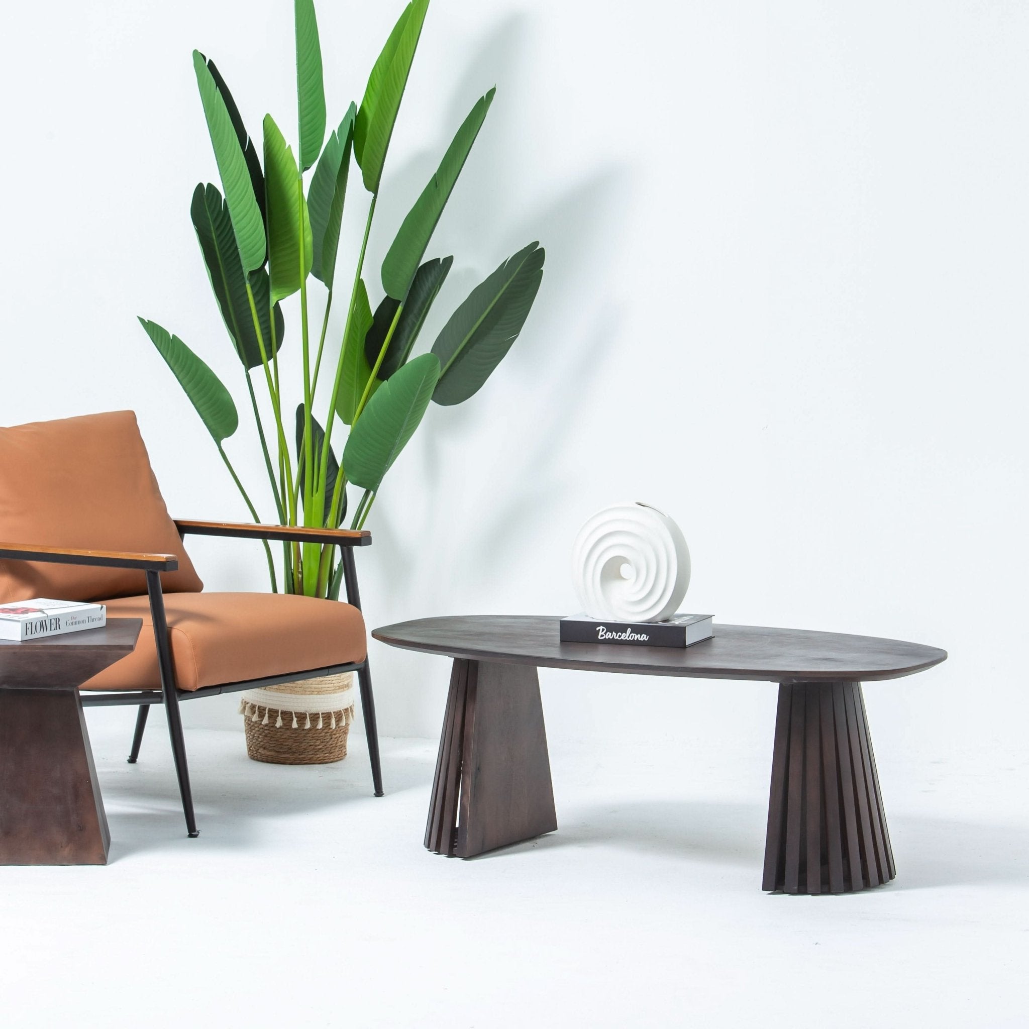 DANISH OVAL COFFEE TABLE - Art and craft furniture