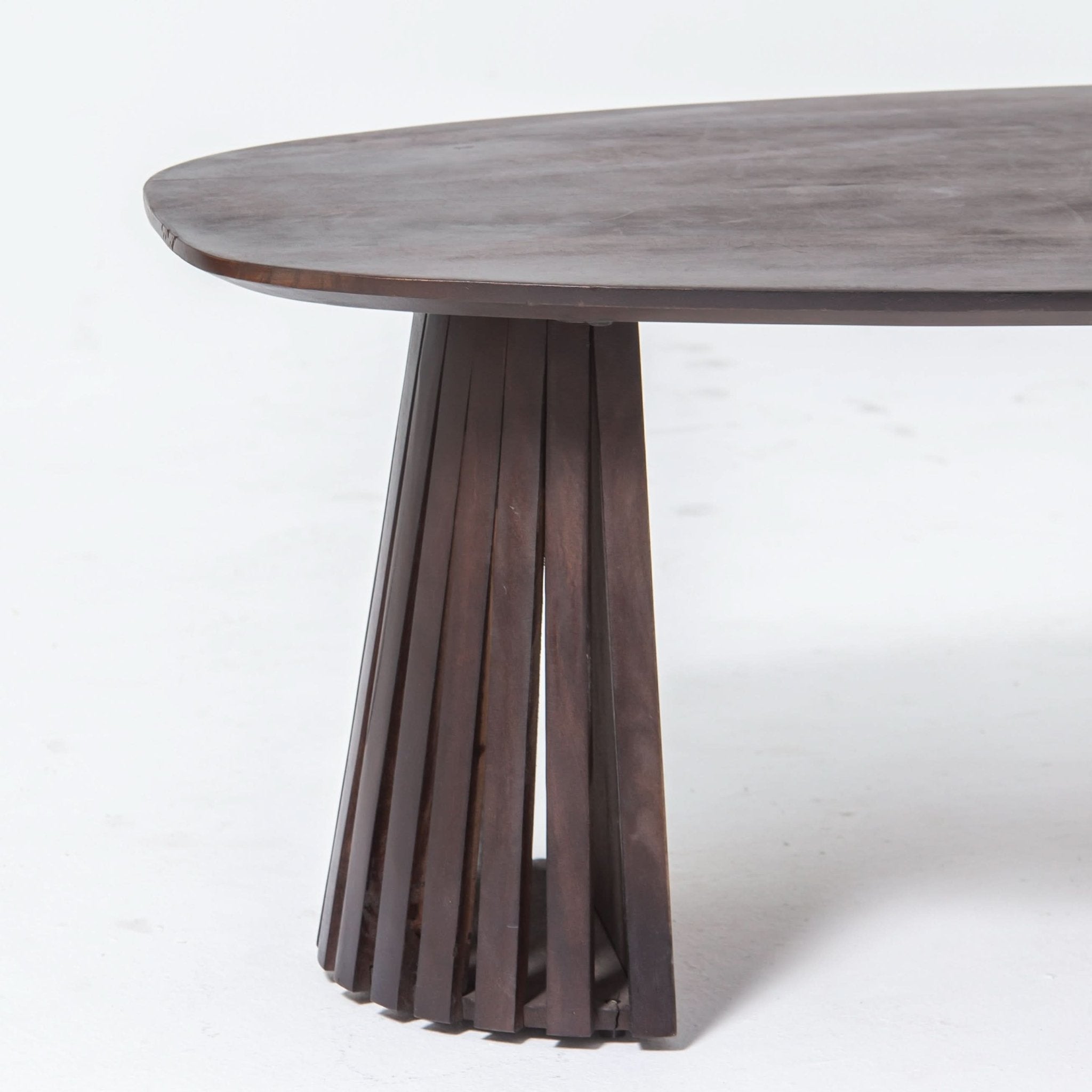 DANISH OVAL COFFEE TABLE - Art and craft furniture