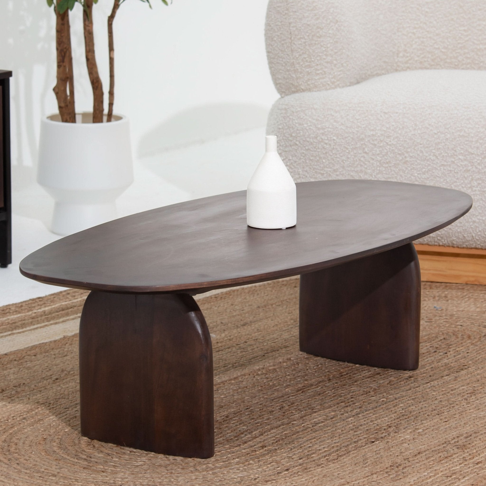 DANISH OVAL SHAPE COFFEE TABLE - Art and craft furniture