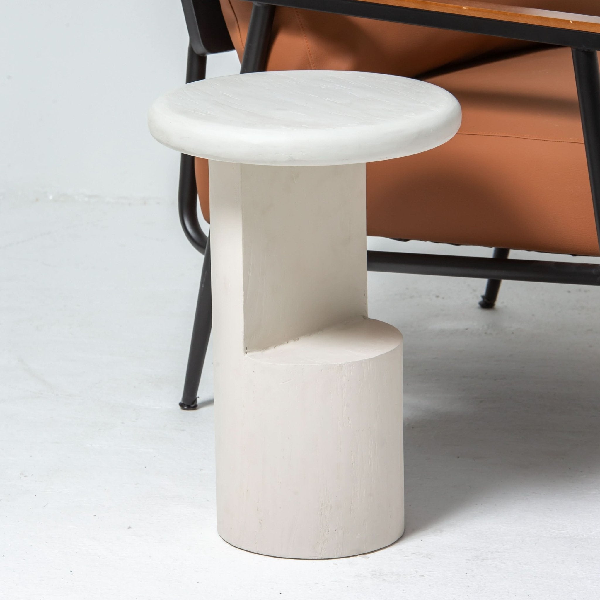 DANISH WHITE WOODEN SIDETABLE - Art and craft furniture