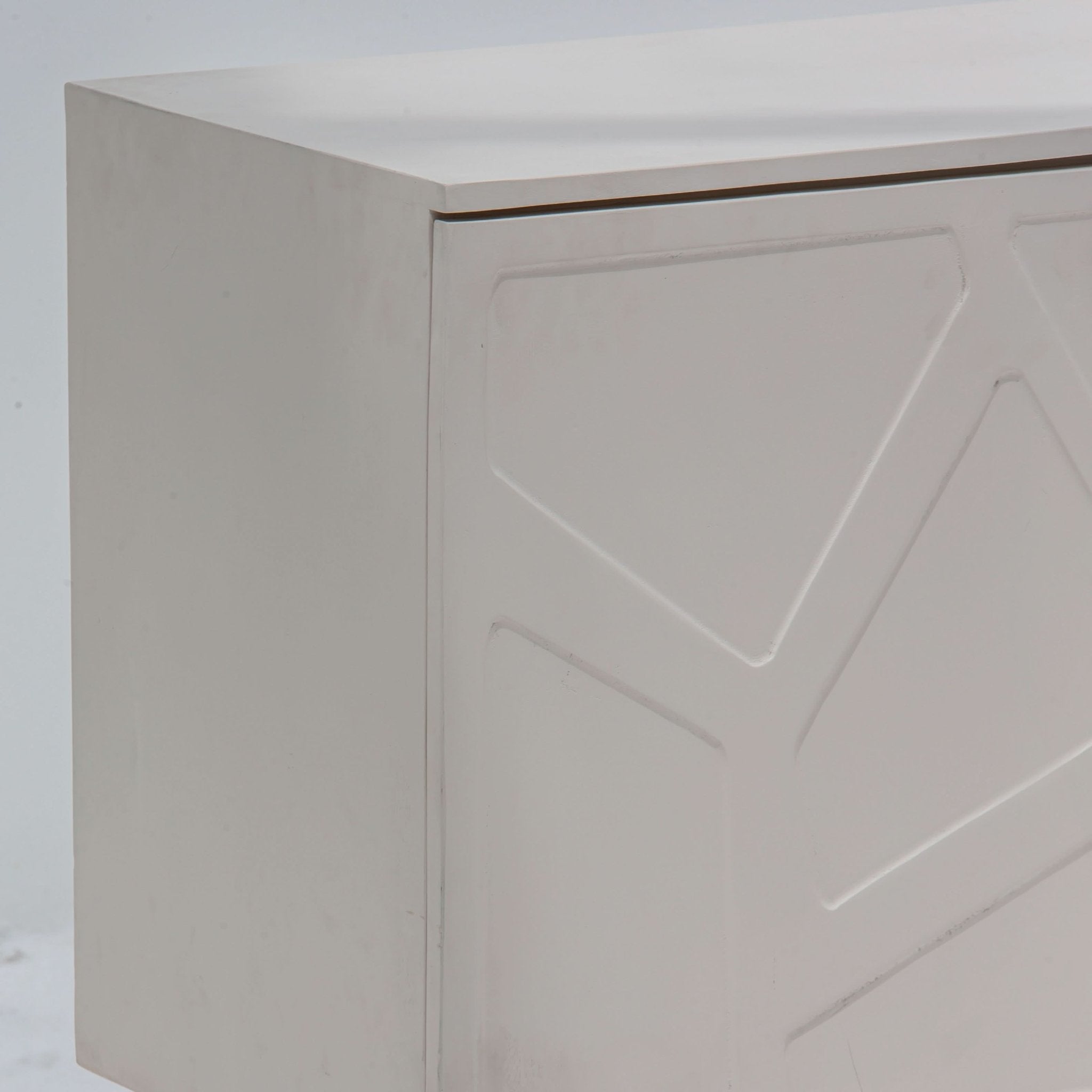 DANISH WOODEN THREE DOOR SIDEBOARD - Art and craft furniture