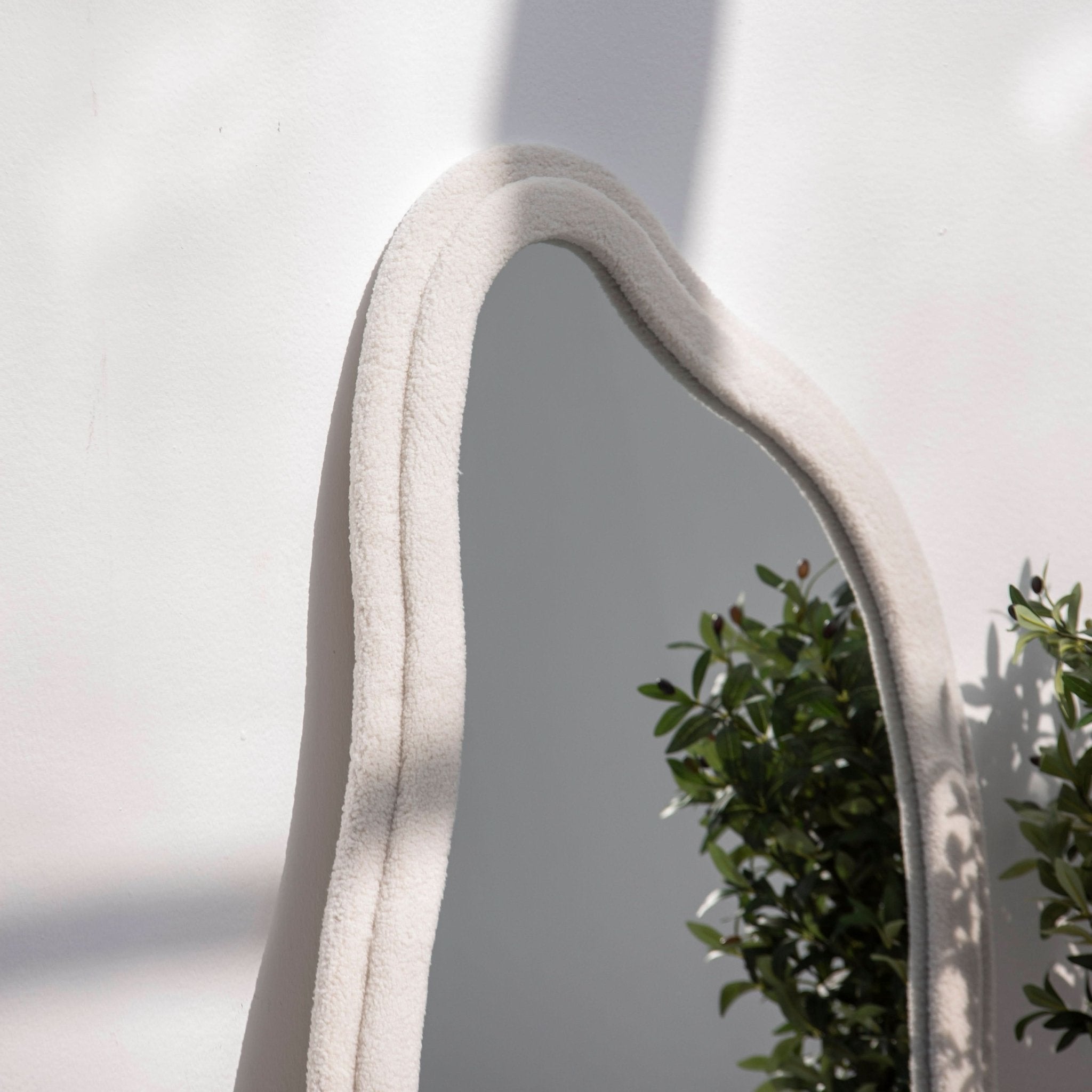 DARWIN CURVE WOODEN FABRIC MIRROR FRAME - Art and craft furniture