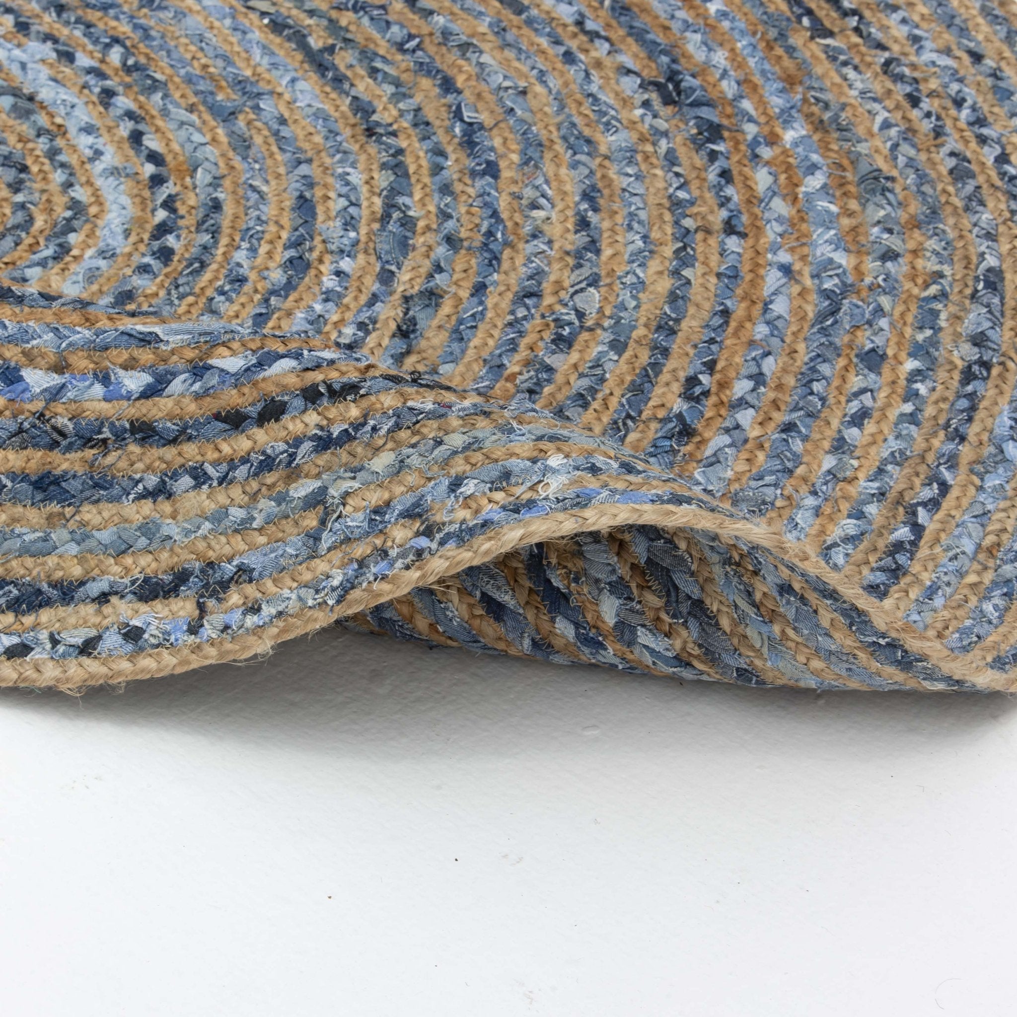 ELARA DENIM AND JUTE HANDMADE RUG - Art and craft furniture