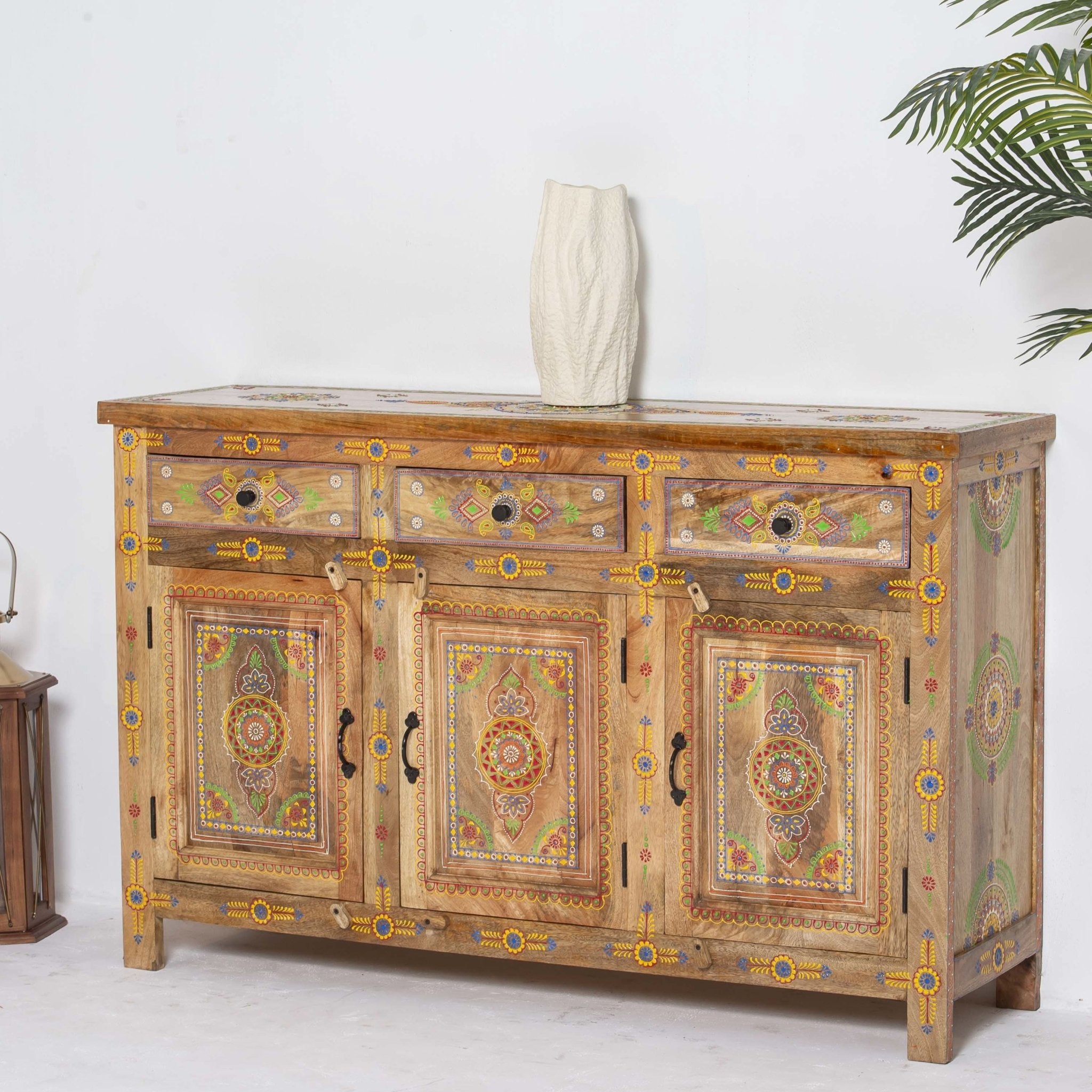 ELMORA PAINTING WOODEN SIDEBOARD - Art and craft furniture