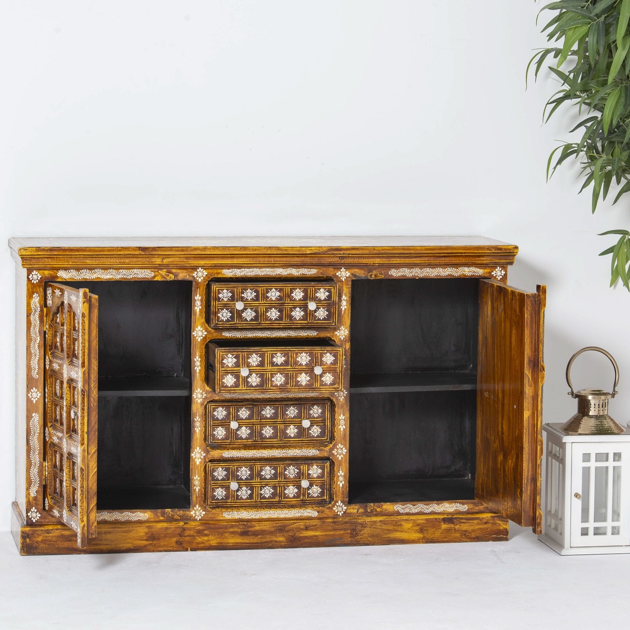 ELMORA PAINTING WOODEN SIDEBOARD - Art and craft furniture