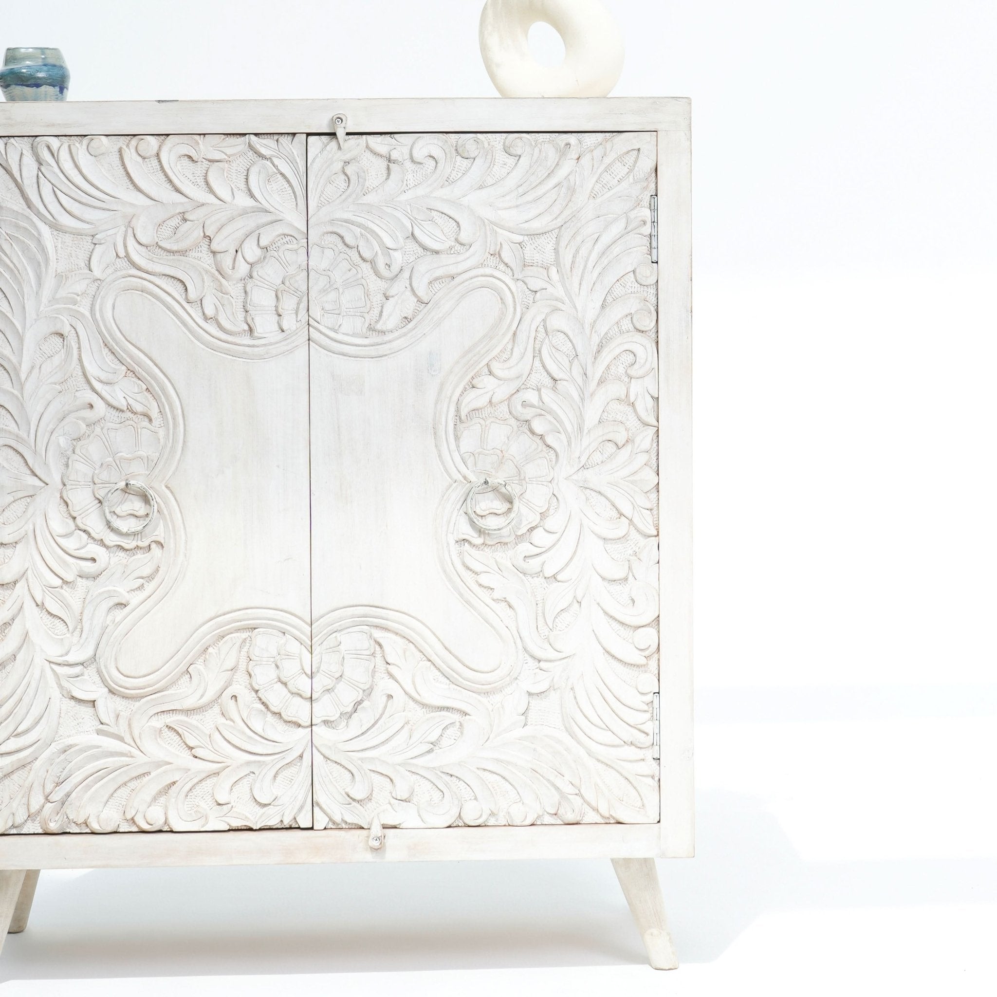 ESSENCE TWO DOOR SIDEBOARD - Art and craft furniture