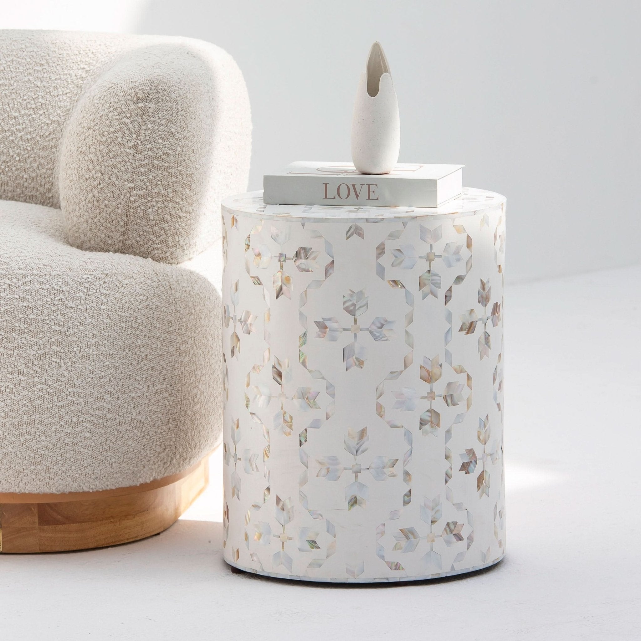 GEOMETRIC-WHITE MOTHER OF PEARL ROUND STOOL - Art and craft furniture