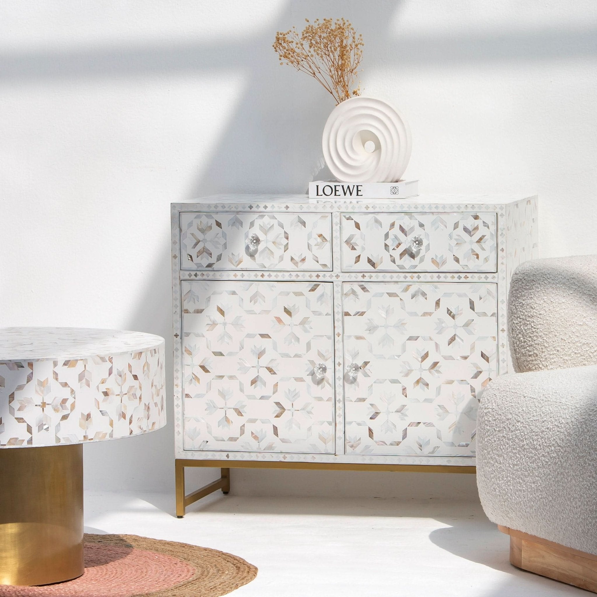 GEOMETRIC WHITE MOTHER OF PEARL SIDEBOARD - Art and craft furniture