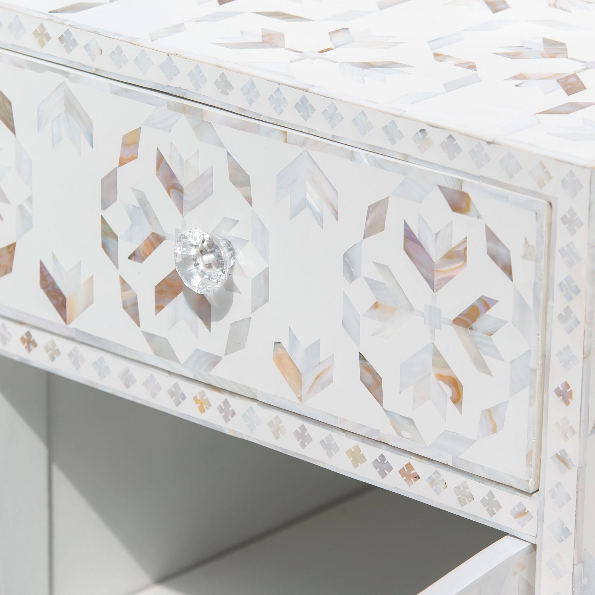 GEOMETRIC WHITE MOTHER OF PEARL SIDEBOARD - Art and craft furniture