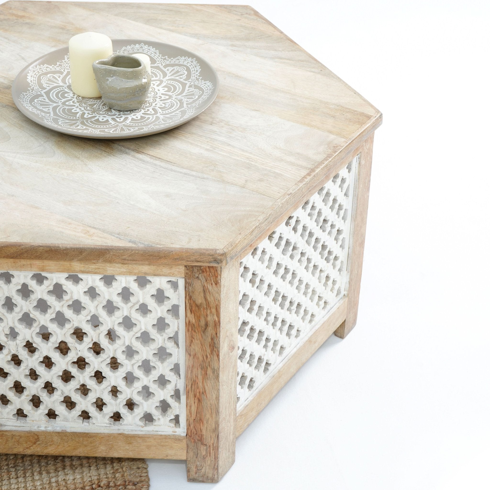 GRAIN & GLOW COFFEE TABLE - Art and craft furniture