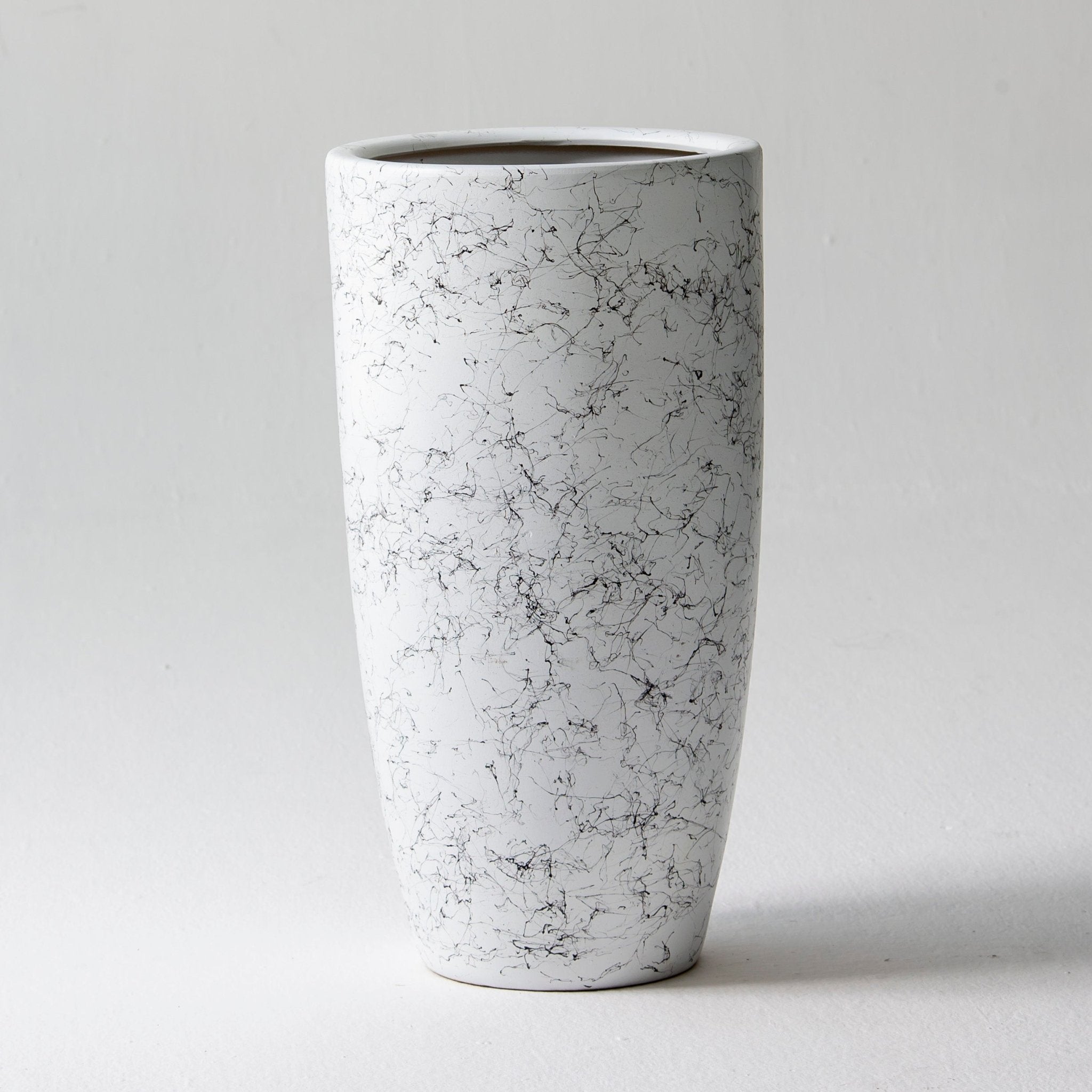 GROVA WHITE PLANTER - Art and craft furniture
