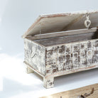 HANDCRAFTED WOODEN ANTIQUE BOX - Art and craft furniture