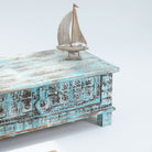 HANDCRAFTED WOODEN ANTIQUE BOX - Art and craft furniture