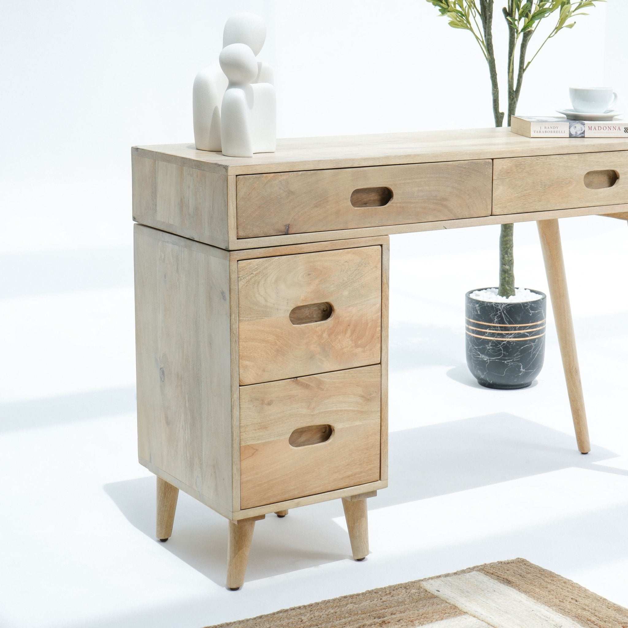ILLUMINATE SPACE STUDY DESK - Art and craft furniture