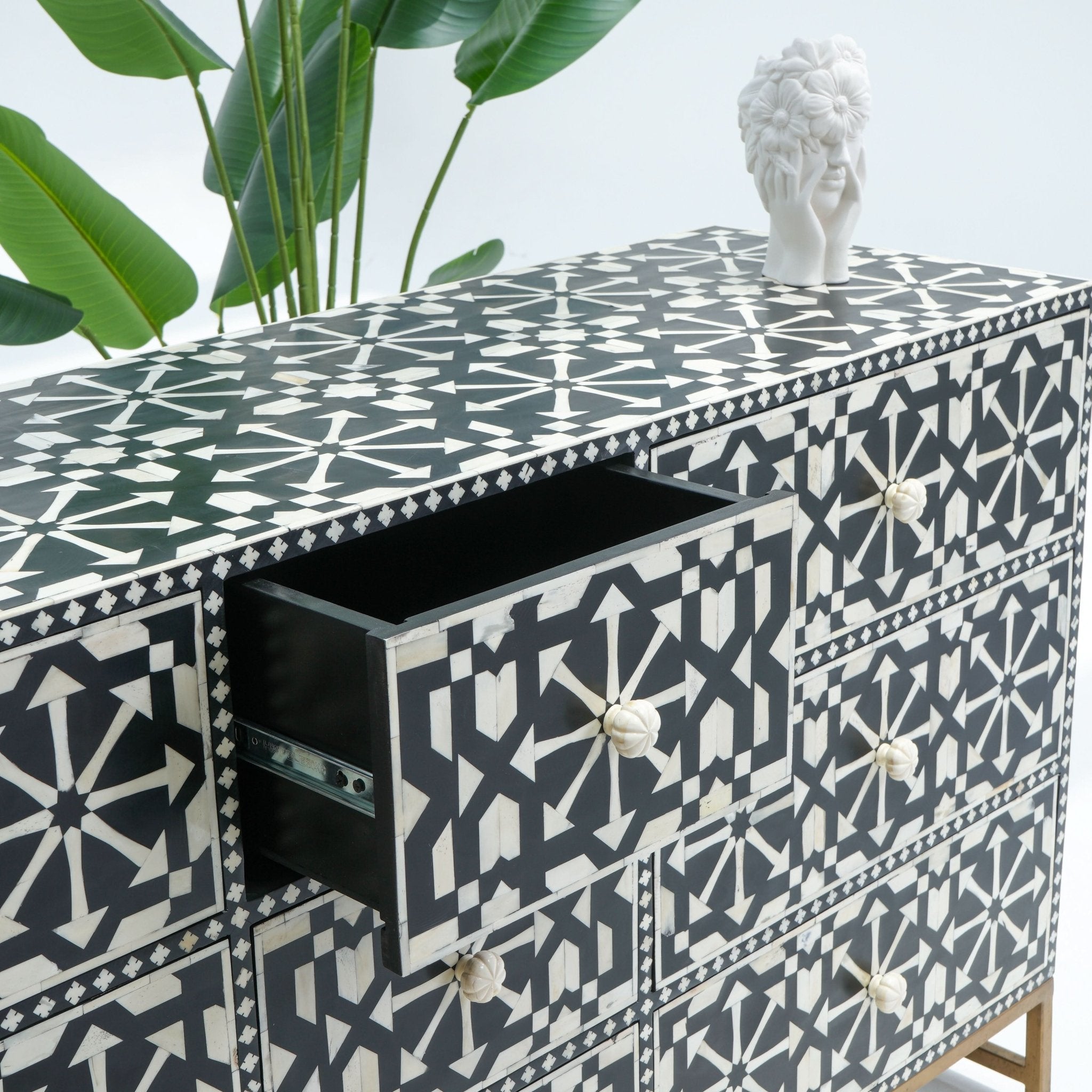 INLAY NINE DRAWER CHEST OF DRAWER - Art and craft furniture