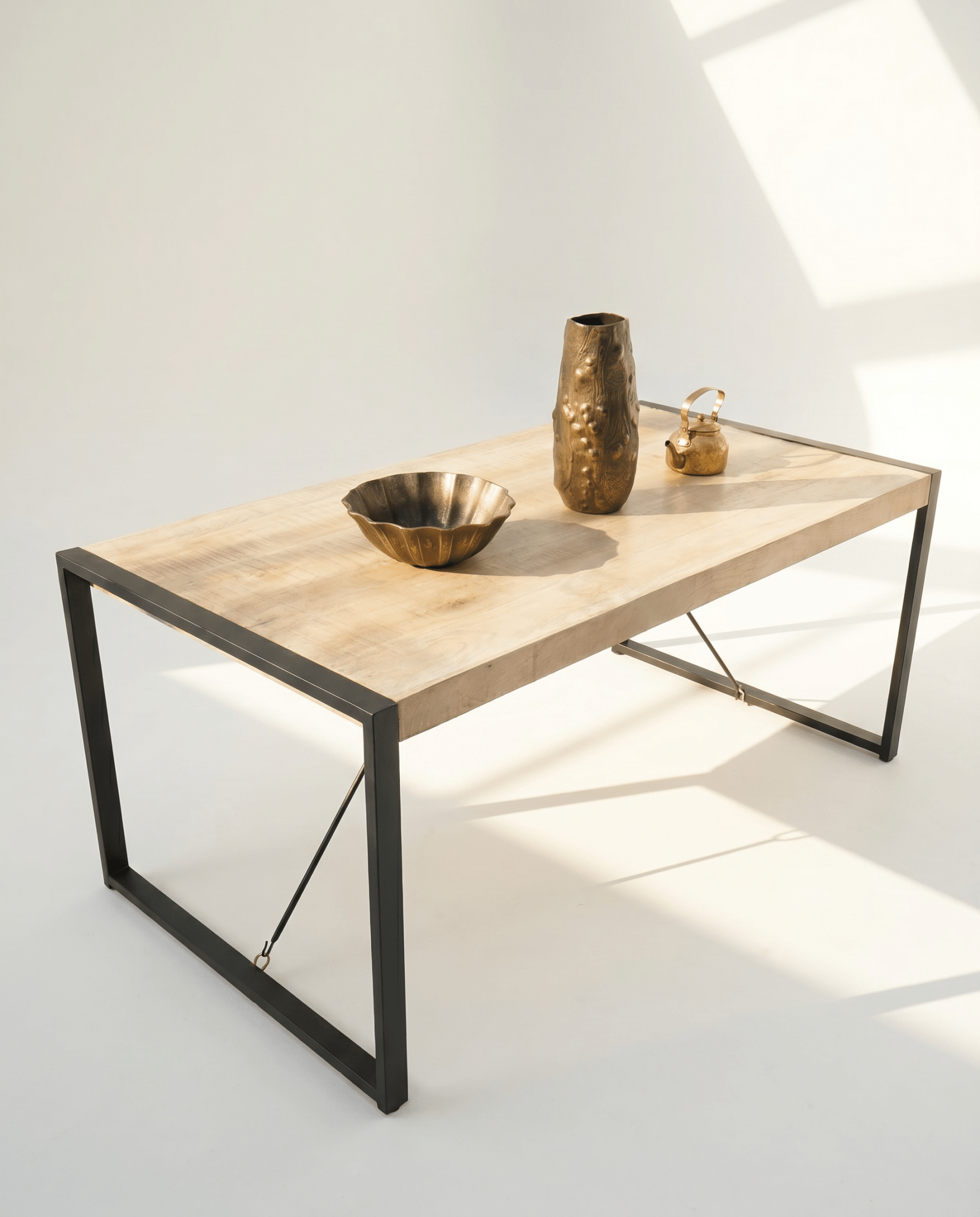 IRONIX WOODEN DINNING TABLE - Art and craft furniture