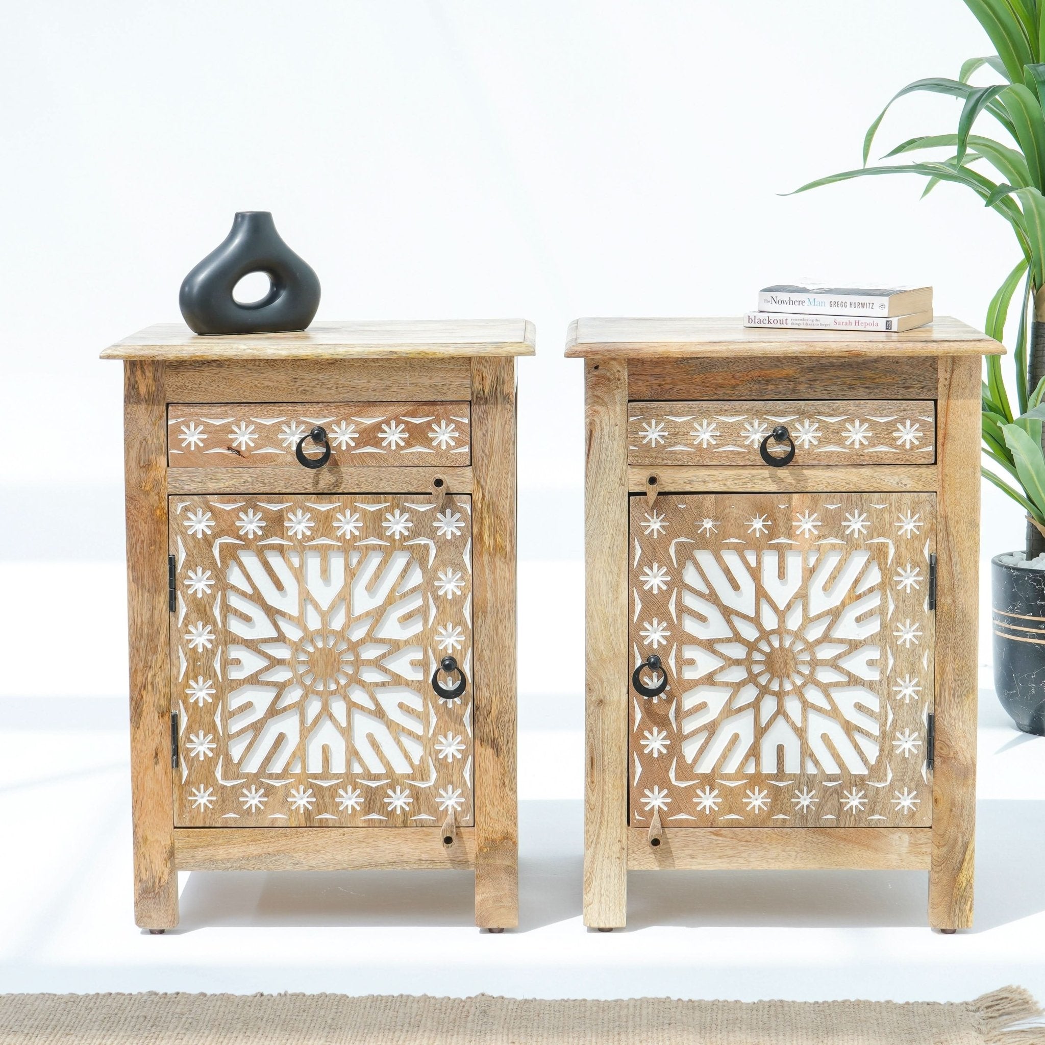 IVORY CNC DESIGN NIGHTSTAND TABLE - Art and craft furniture