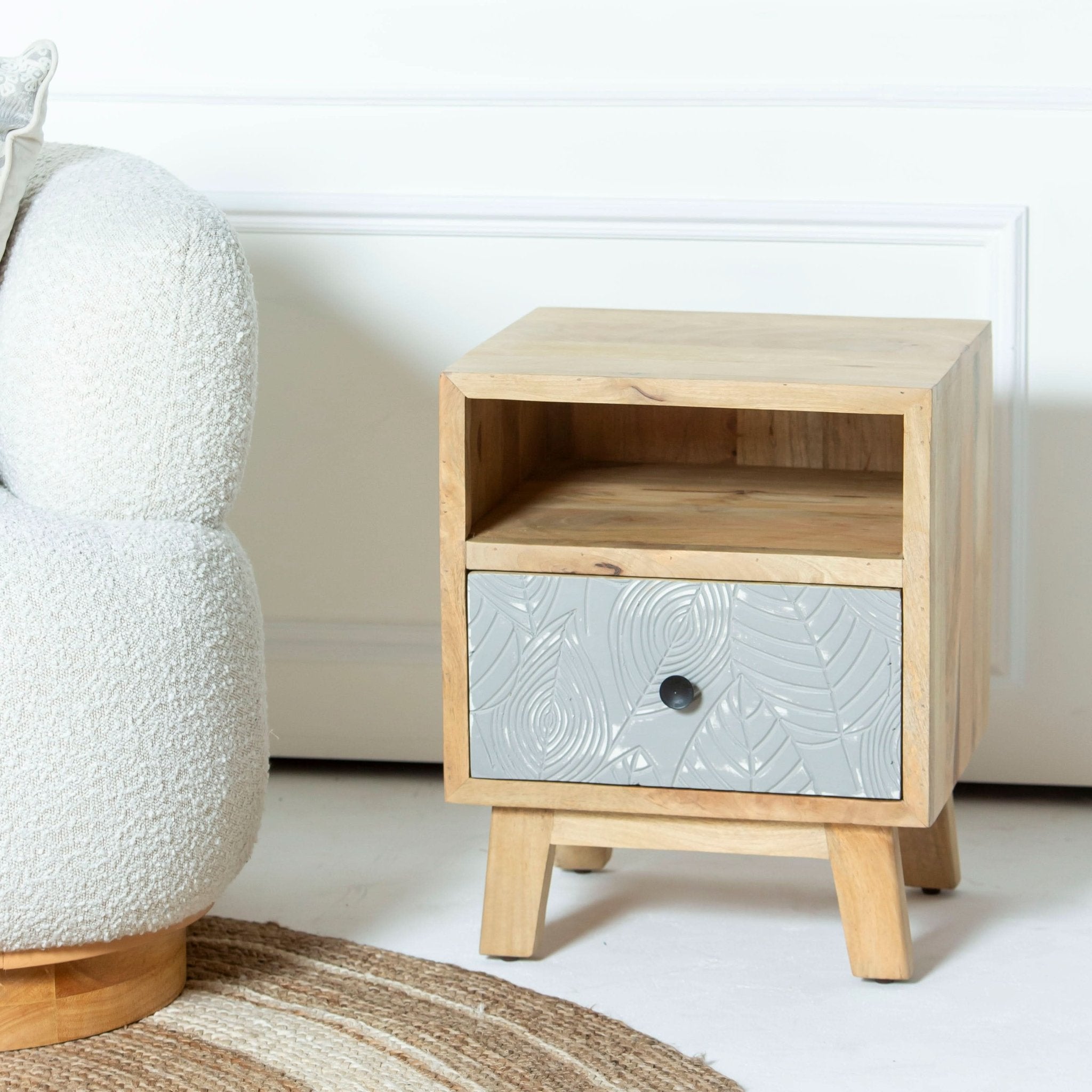 LEAVES ONE DRAWER NIGHTSTAND - Art and craft furniture