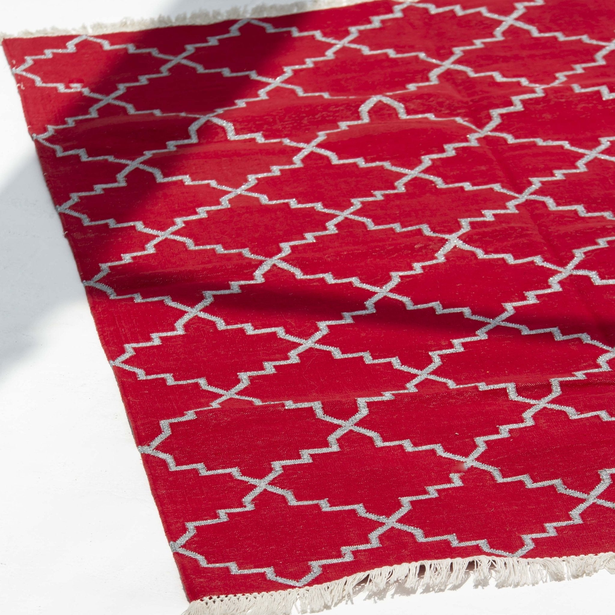 LUMA HANDWOVEN COTTON RUG - Art and craft furniture