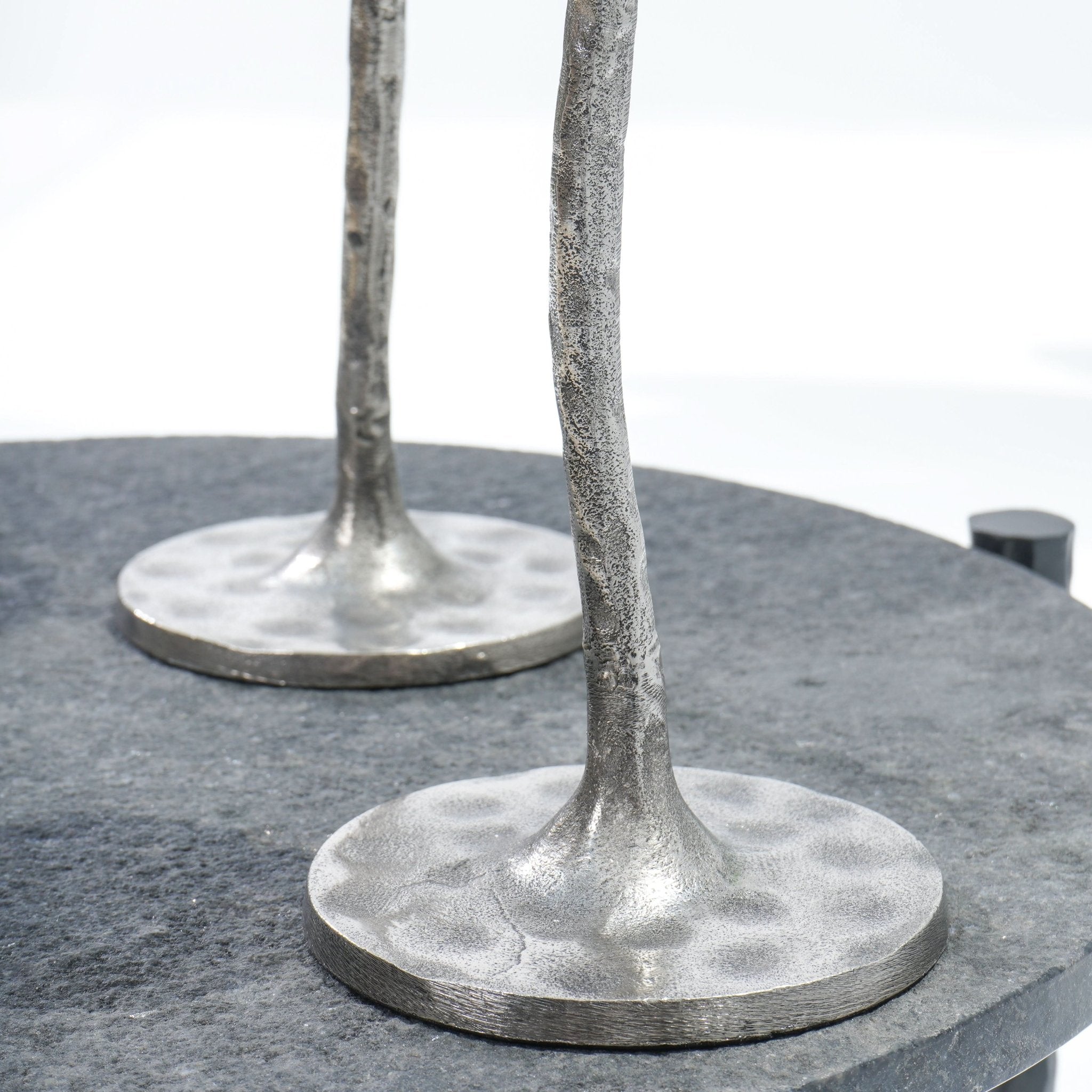 LUMINOUS GRACE BIG PILLAR HOLDER - Art and craft furniture