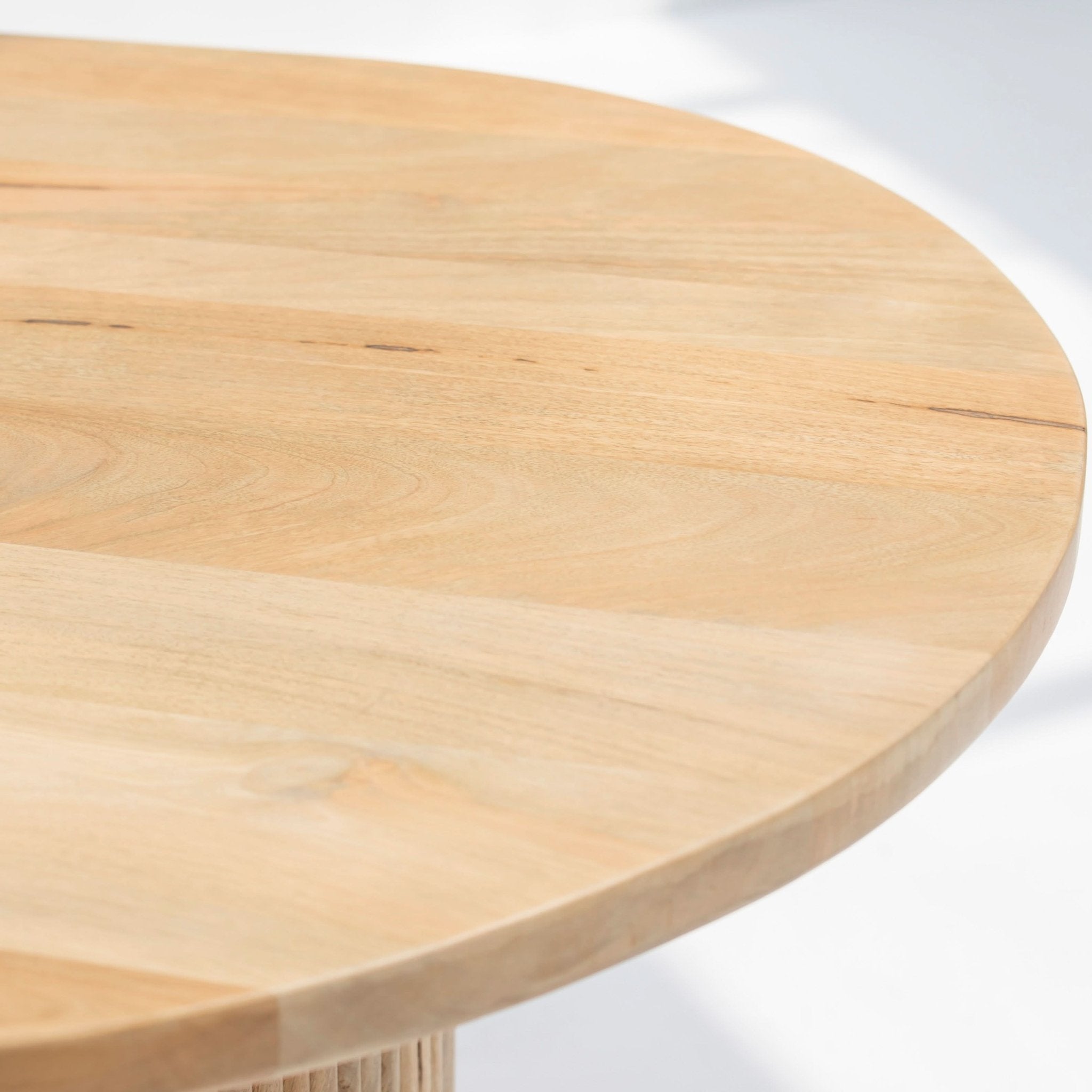 LUWIN LINING DINING TABLE - Art and craft furniture