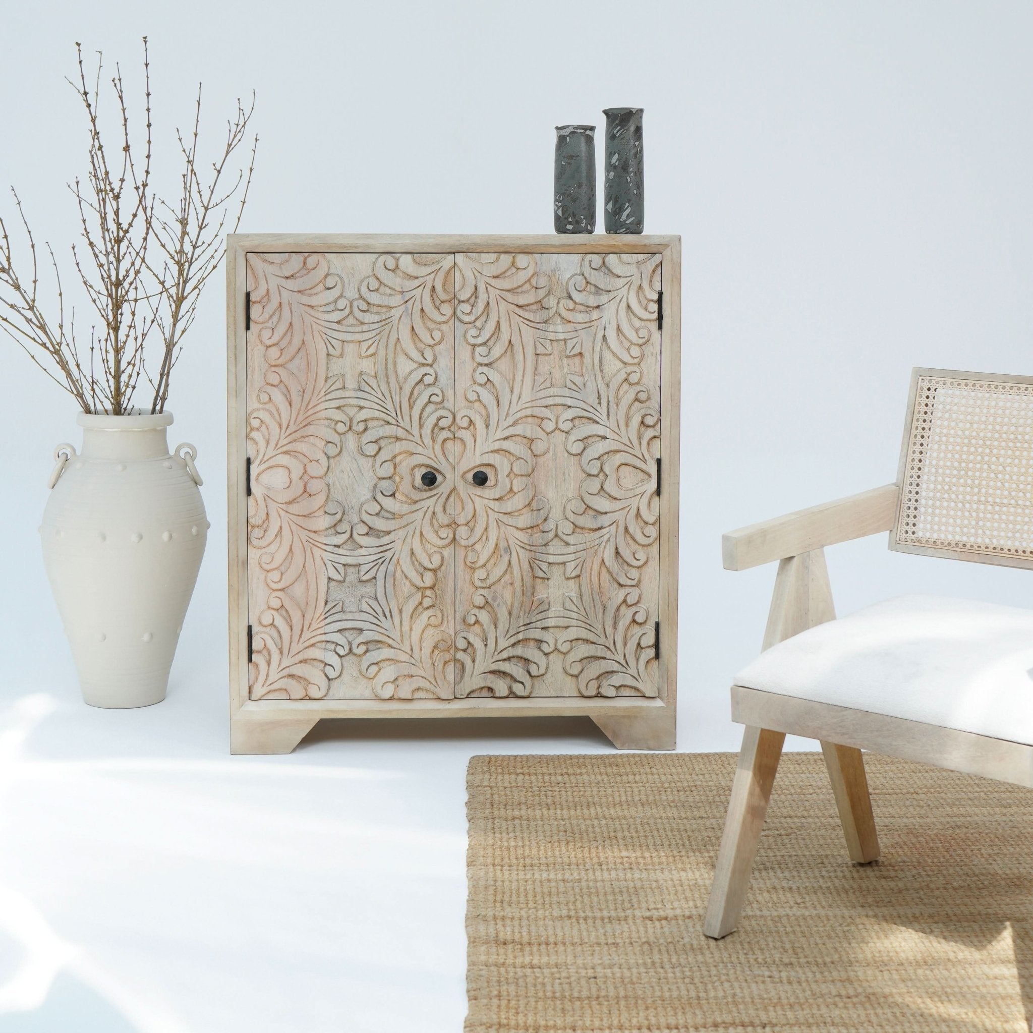 MANGO AURA CARVED SIDEBOARD - Art and craft furniture