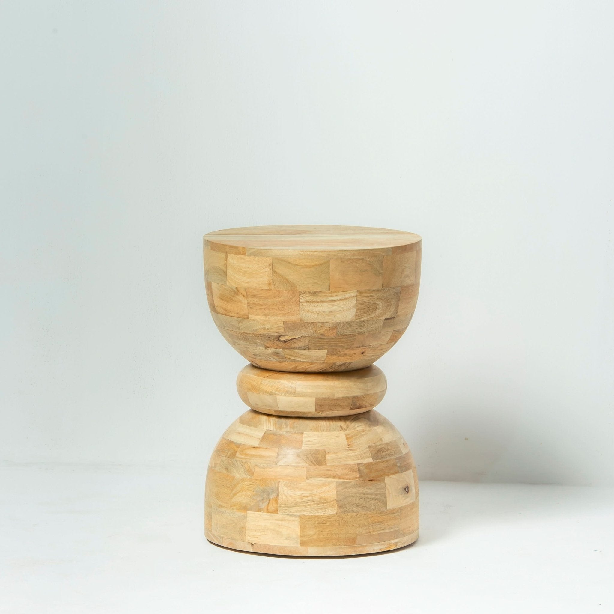 MANGOEDGE WOODEN SIDE TABLE - Art and craft furniture