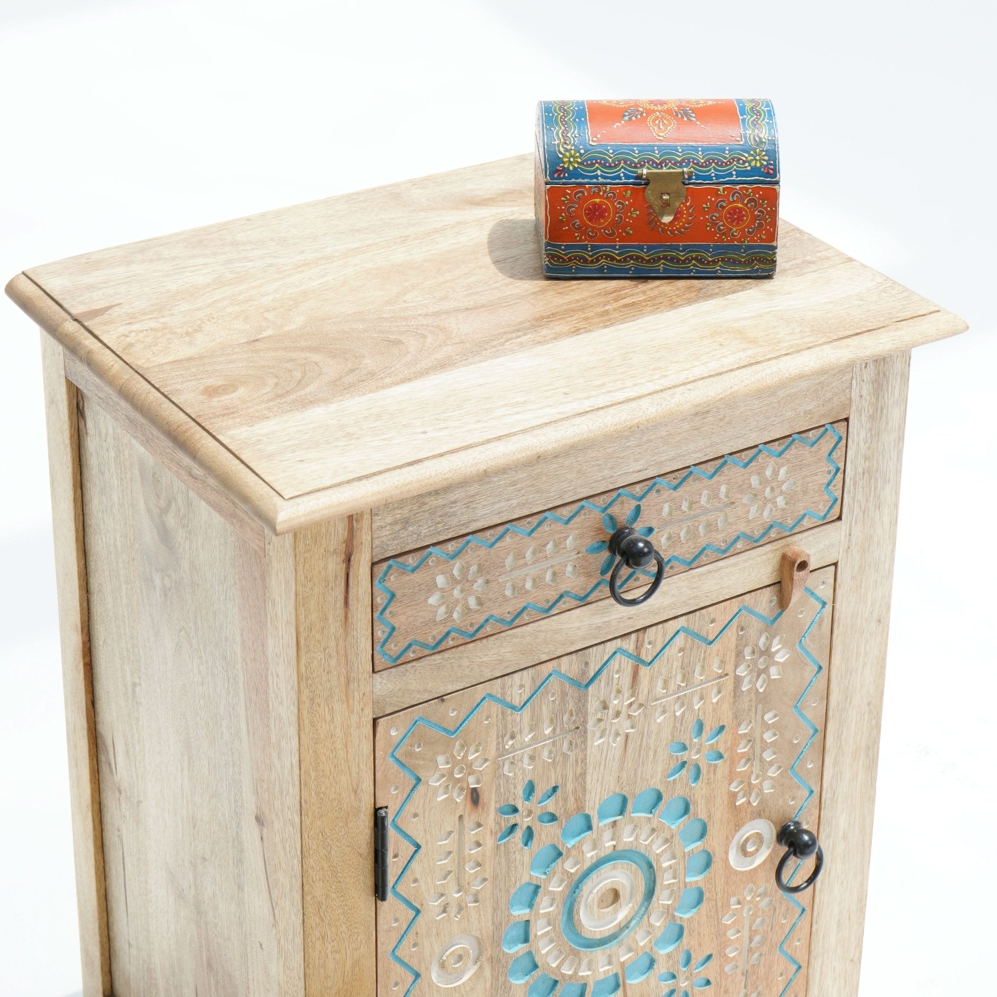 MONARCH CARVING NIGHTSTAND TABLE - Art and craft furniture