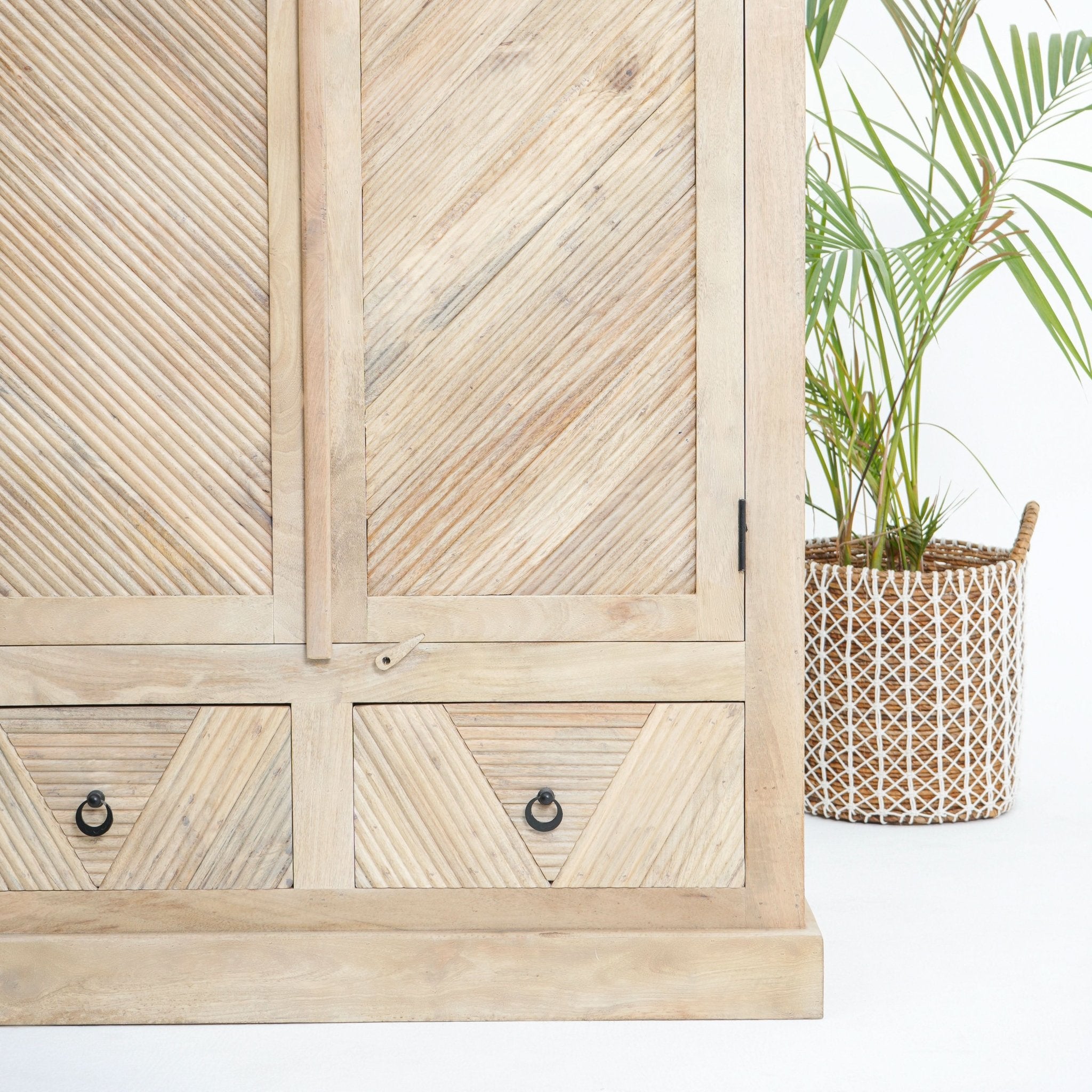 MONROVIA MARVEL CABINET - Art and craft furniture