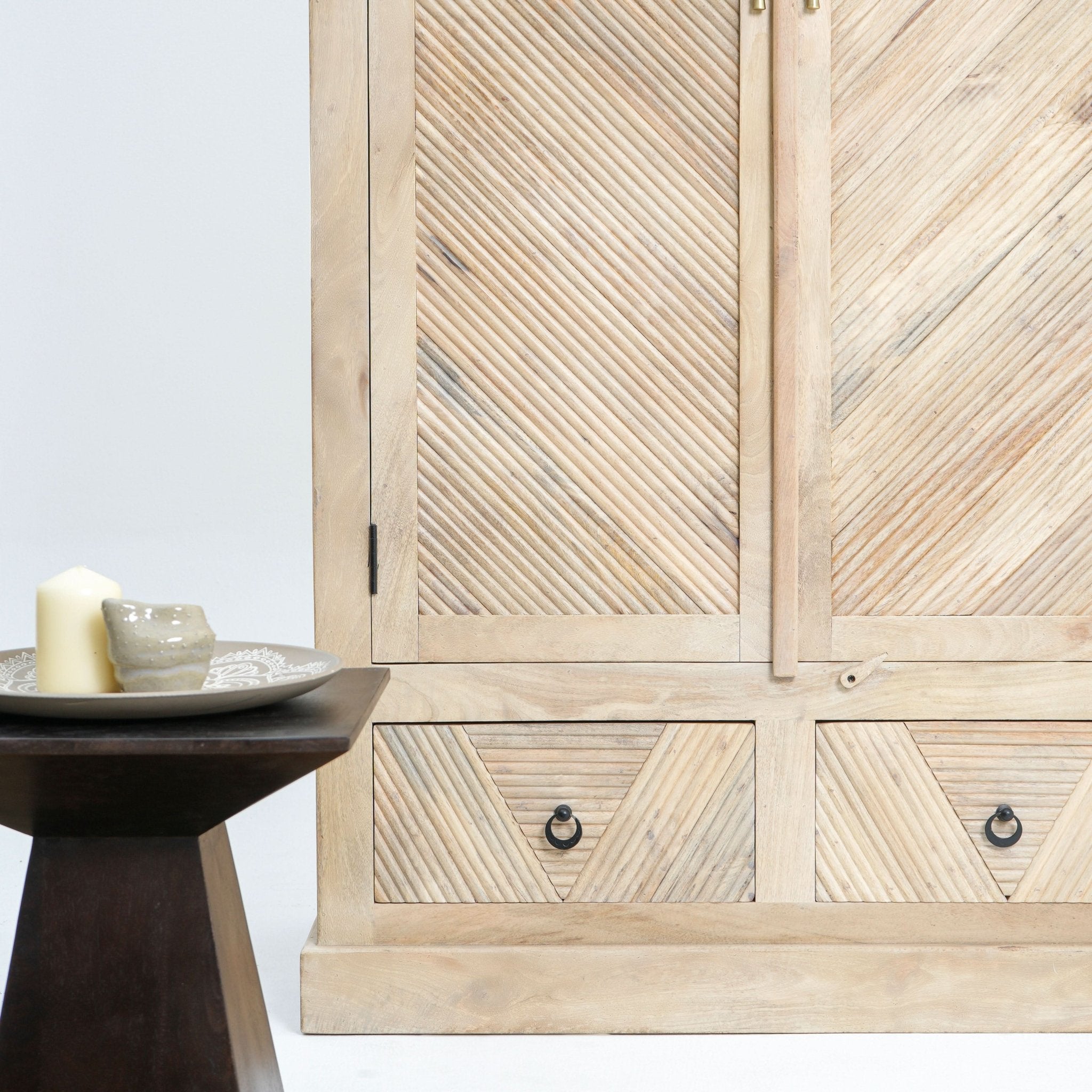 MONROVIA MARVEL CABINET - Art and craft furniture