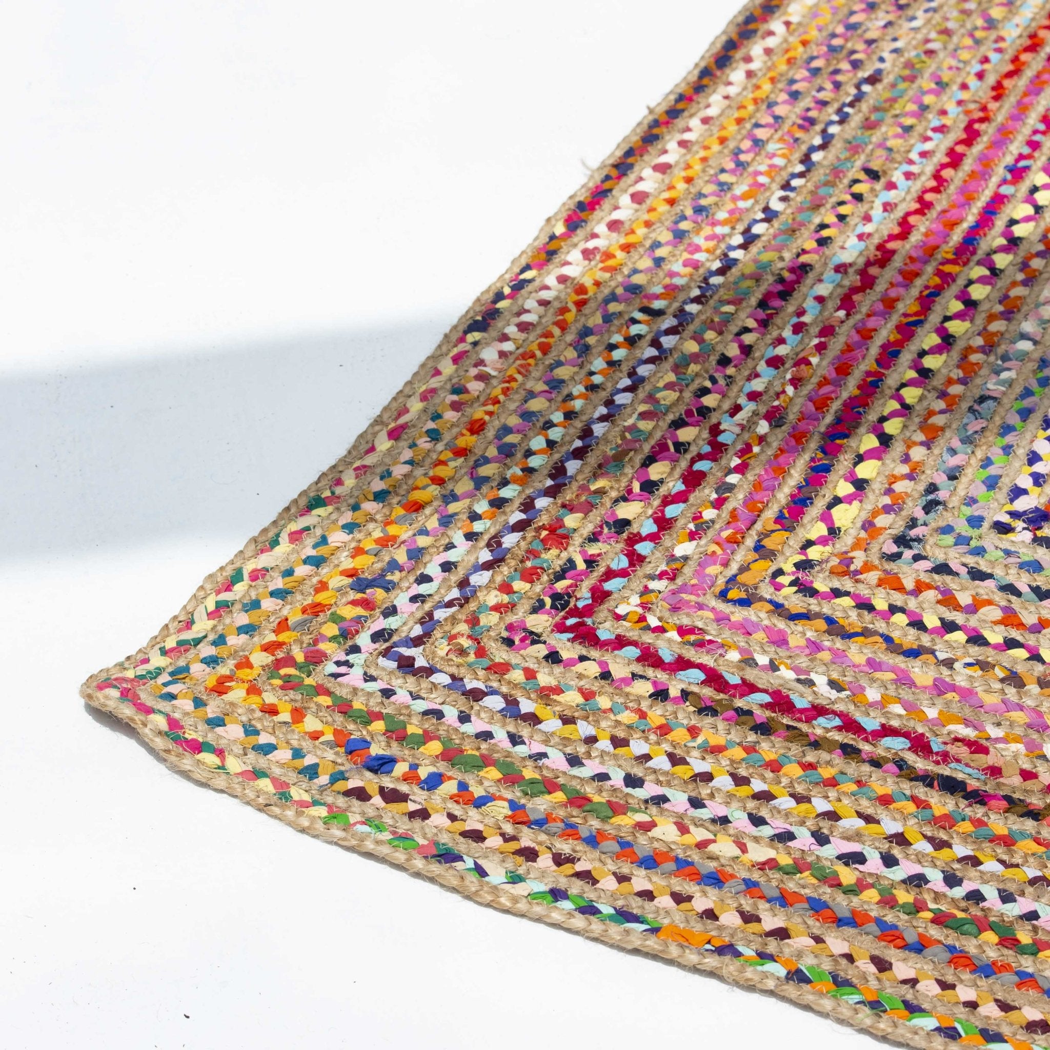 Oasis Charm Jute & Chindi Handmade Rug - Art and craft furniture