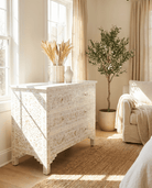OCEAN-WHITE MOTHER OF PEARL CHEST OF DRAWER - Art and craft furniture