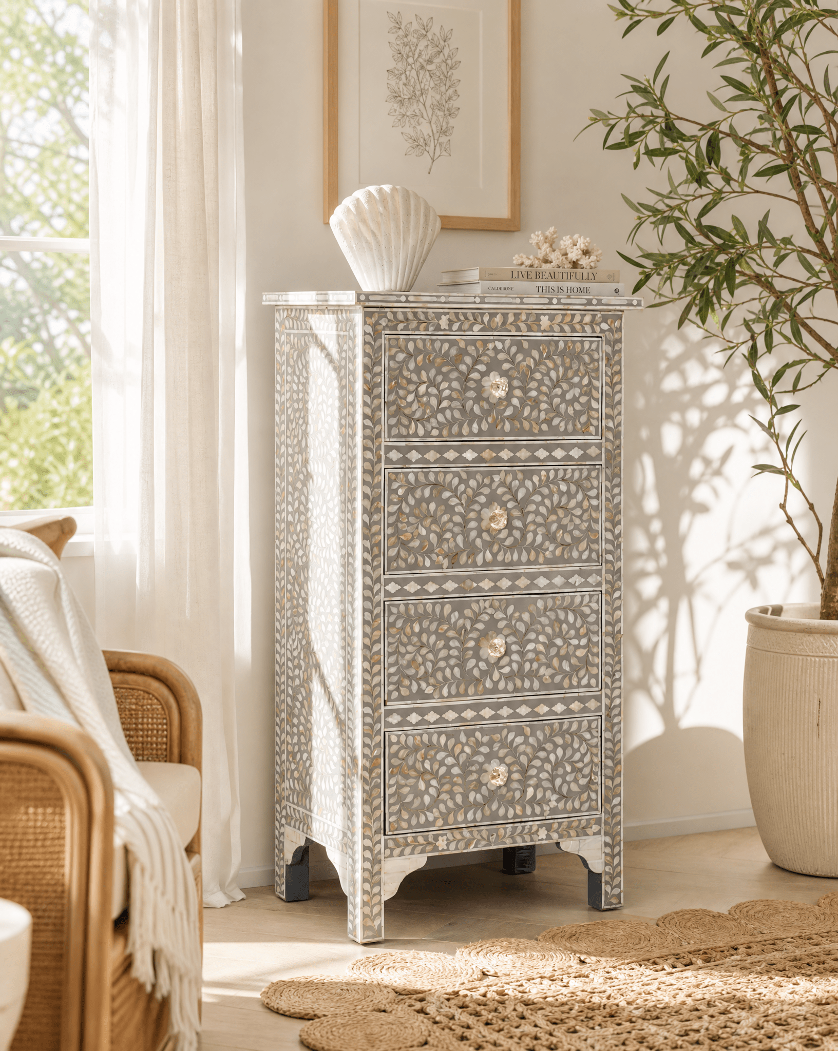 OCEAN-WHITE MOTHER OF PEARL SINGLE DRAWCHEST - Art and craft furniture