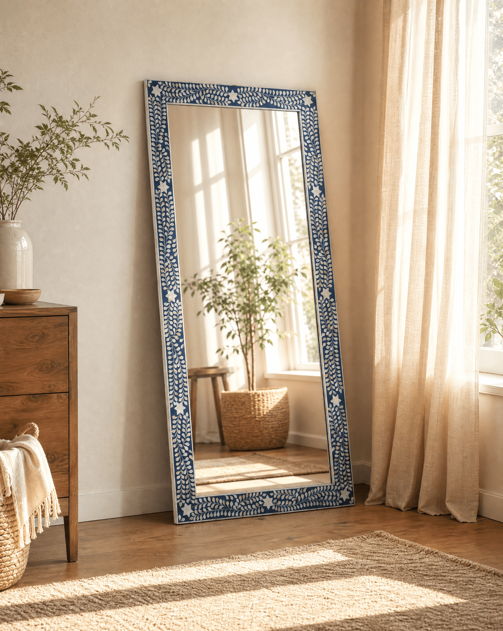 OCEANIC BLUE MOTHER OF PEARL MIRROR FRAME - Art and craft furniture