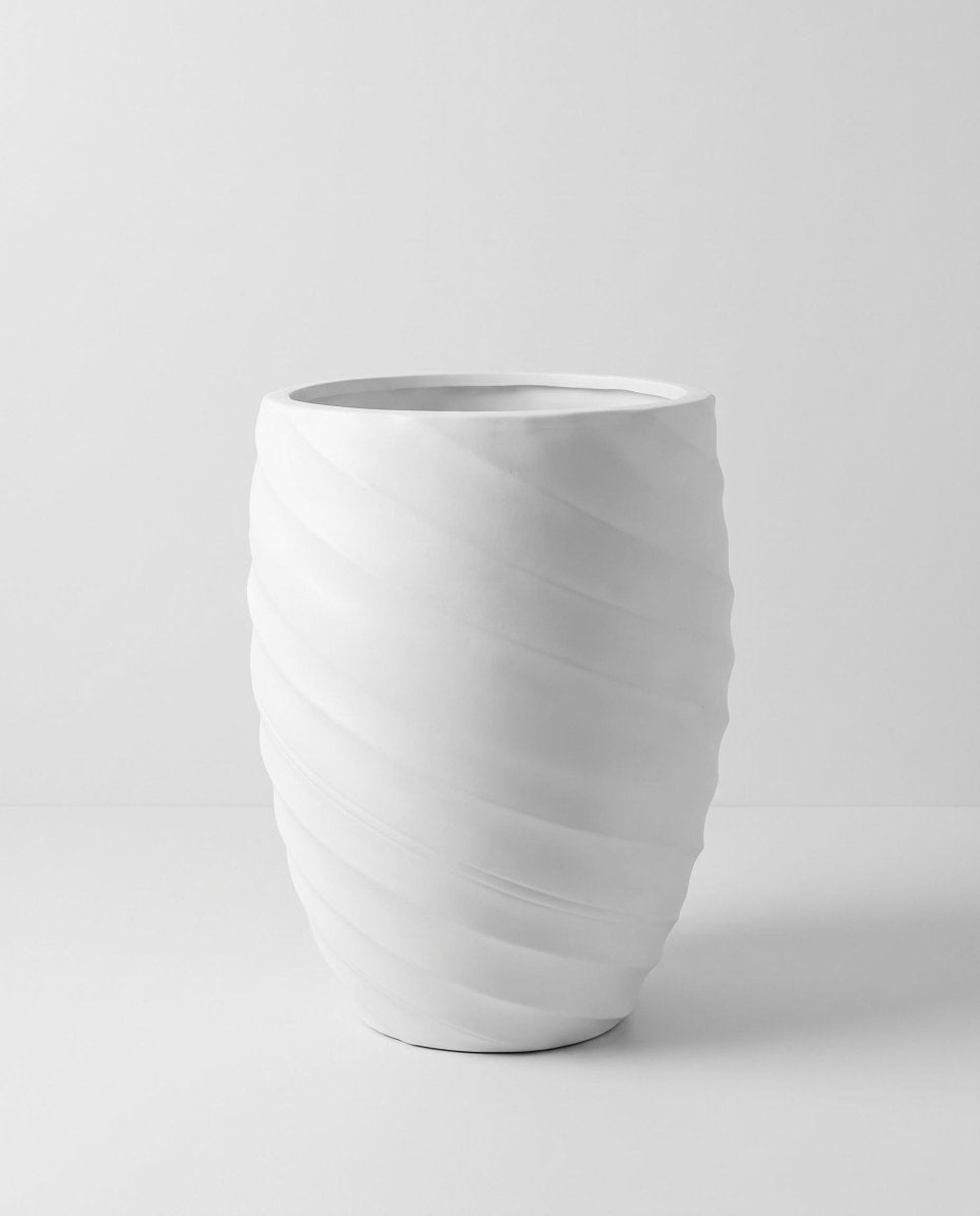 Onyx White Spiral Planter - Art and craft furniture