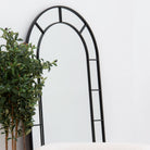 OSTRAVA BLACK METAL ROUND TOP MIRROR FRAME - Art and craft furniture