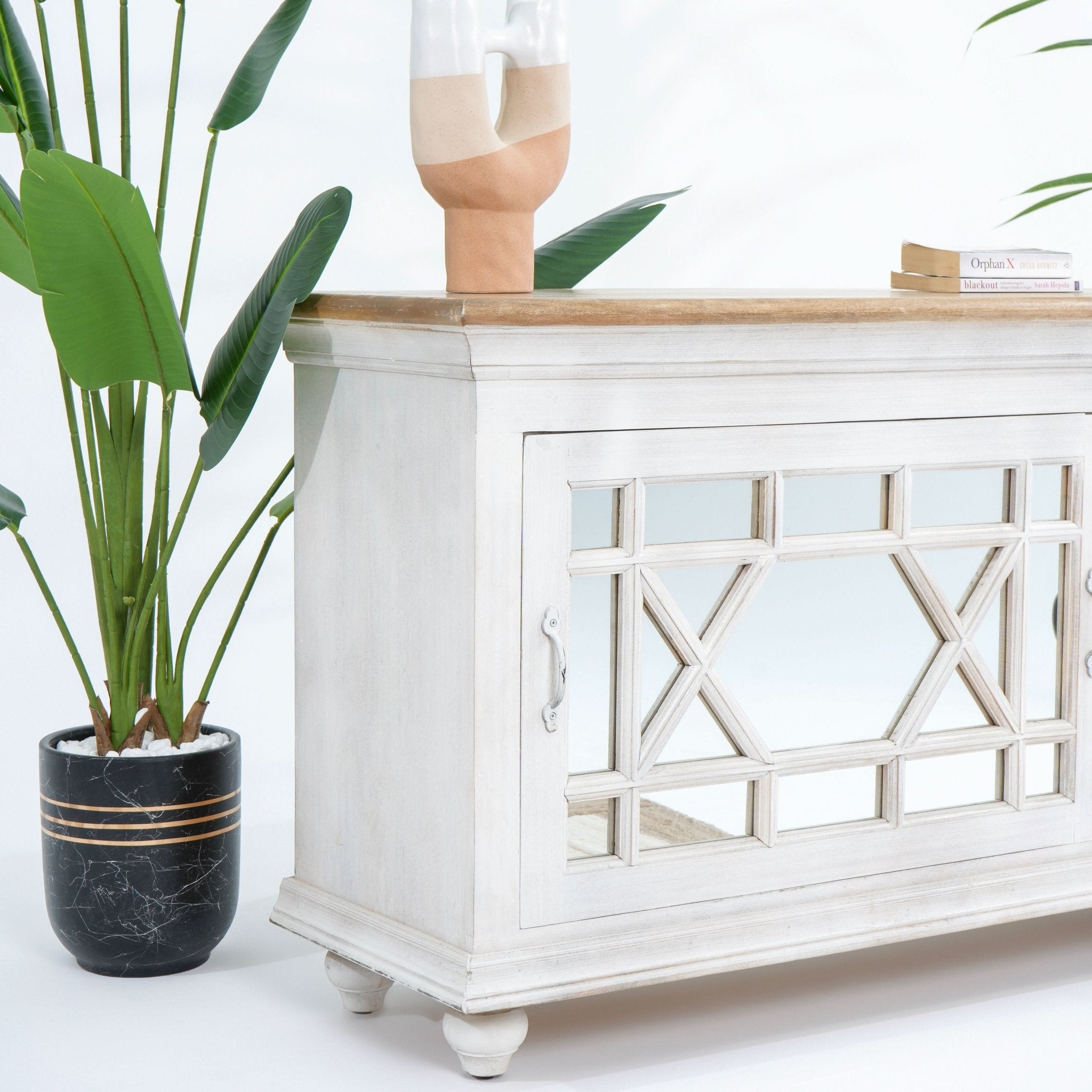 PORTO SLIDING GLASS DOOR TV STAND - Art and craft furniture