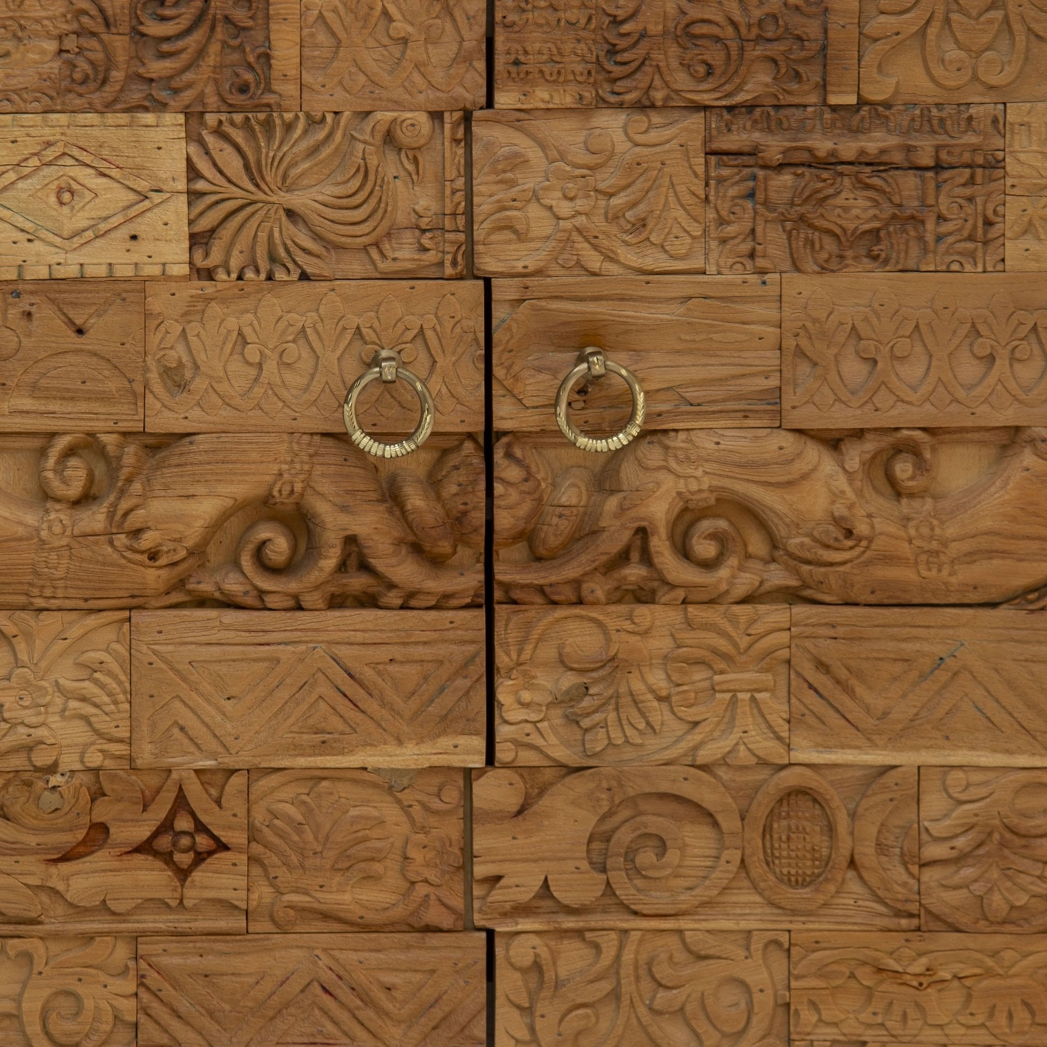 RAJWADA WOODEN TWO DOOR SIDEBOARD - Art and craft furniture