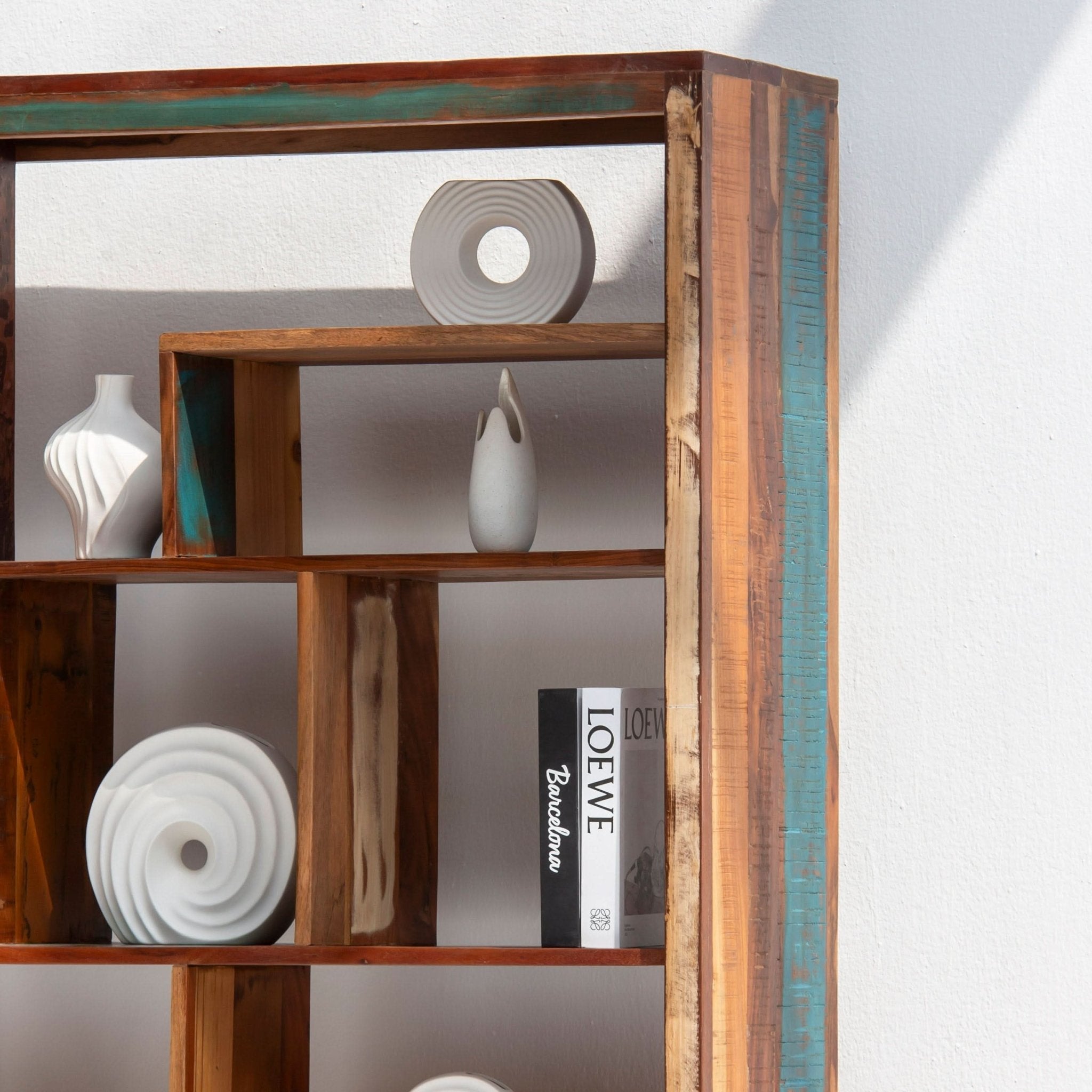 RECYCLE WOODEN BOOKSHELF - Art and craft furniture