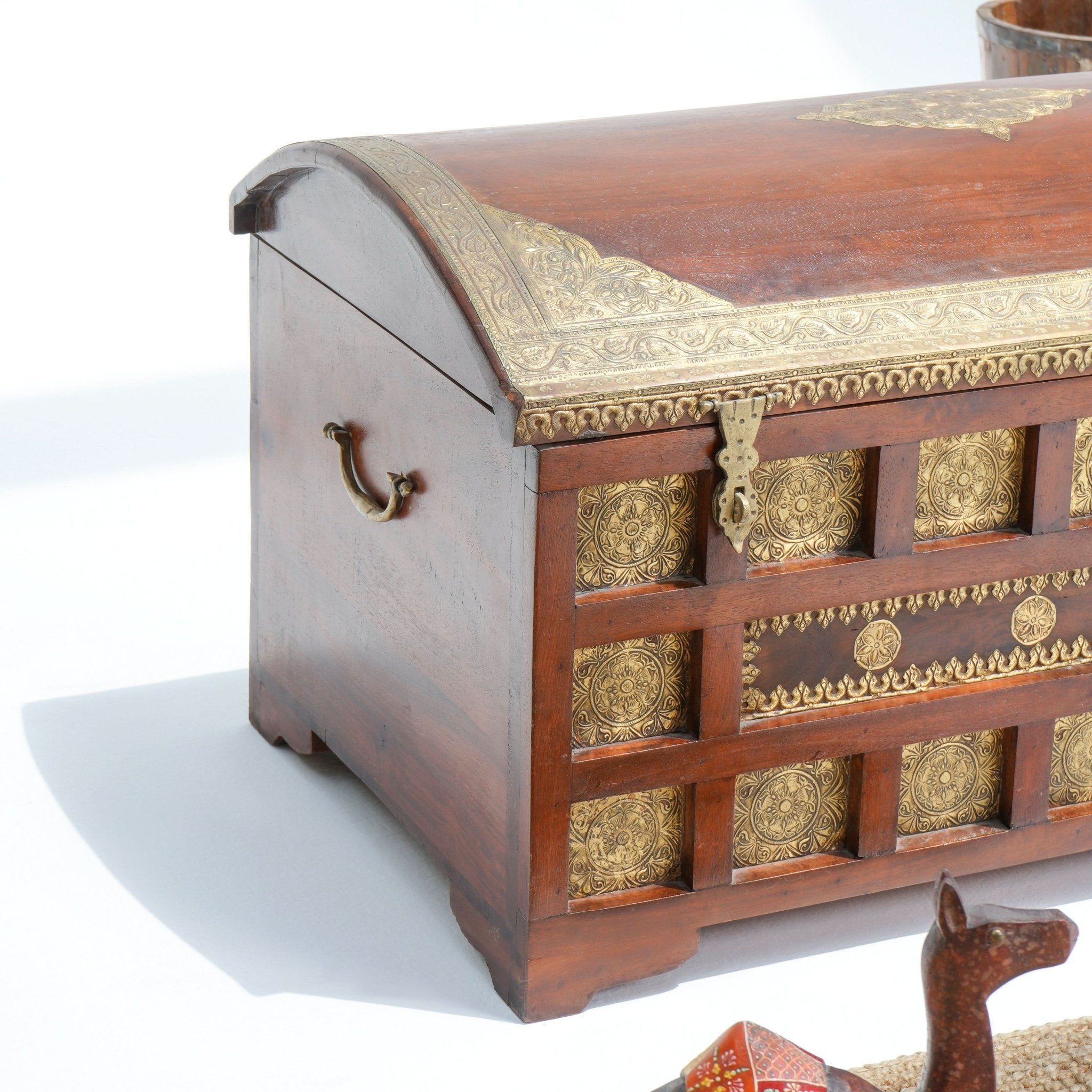 RICHMOND BRASS DECORATIVE BOX - Art and craft furniture