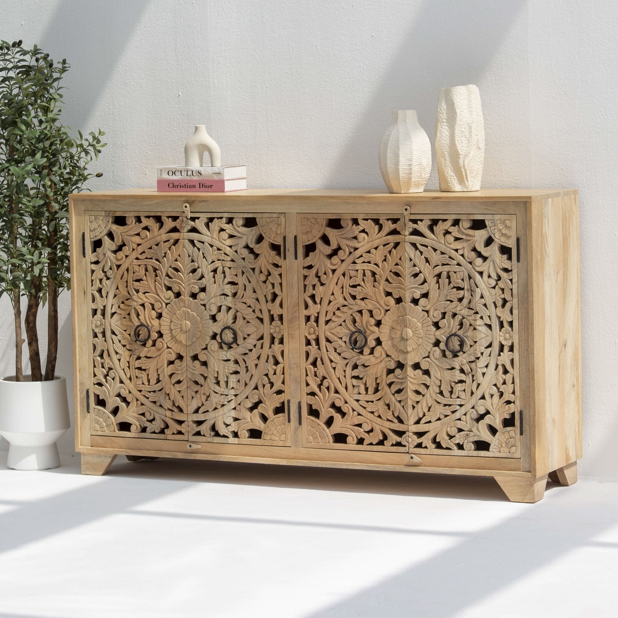 ROYAL CARVED FOUR DOOR SIDEBOARD - Art and craft furniture