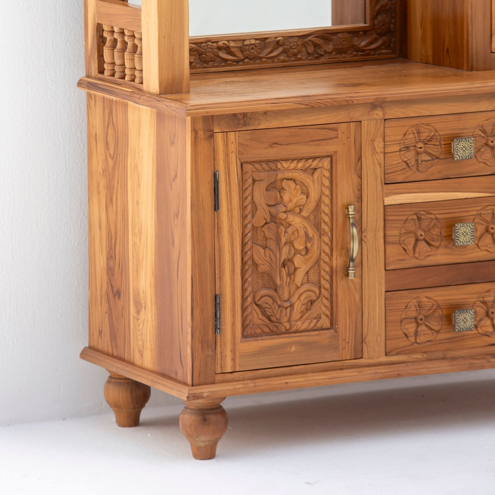 ROYAL TEAK WOOD DRESSING CABINET - Art and craft furniture